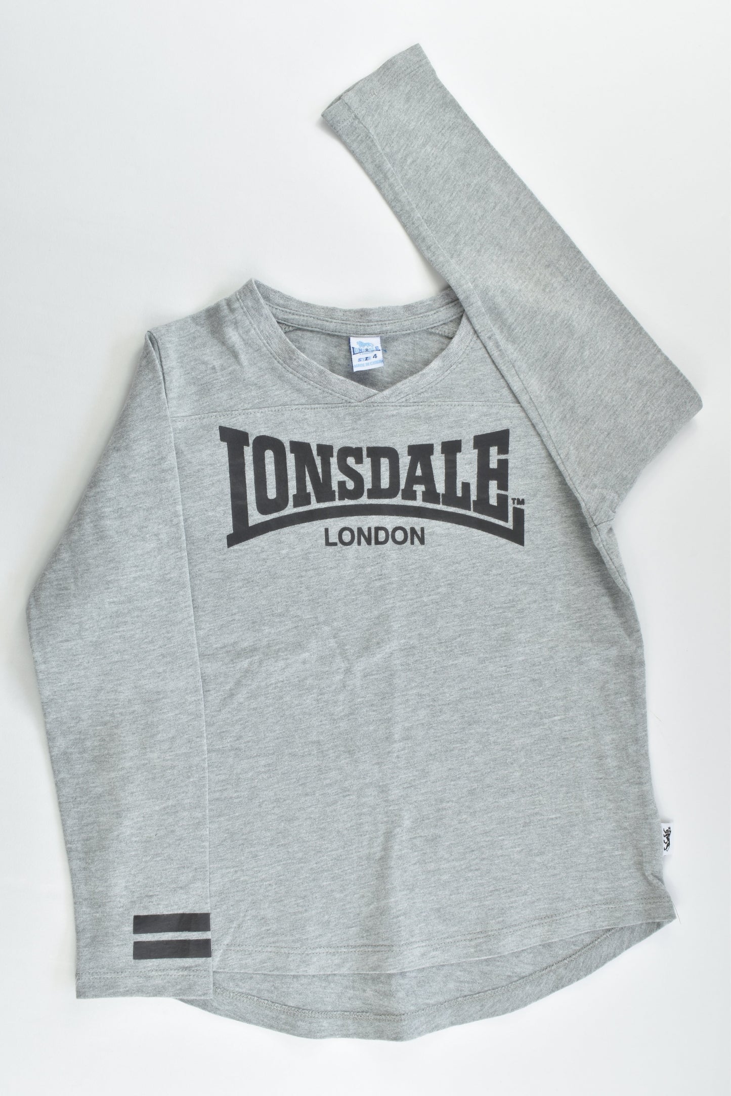 Lonsdale Size 4 Top
