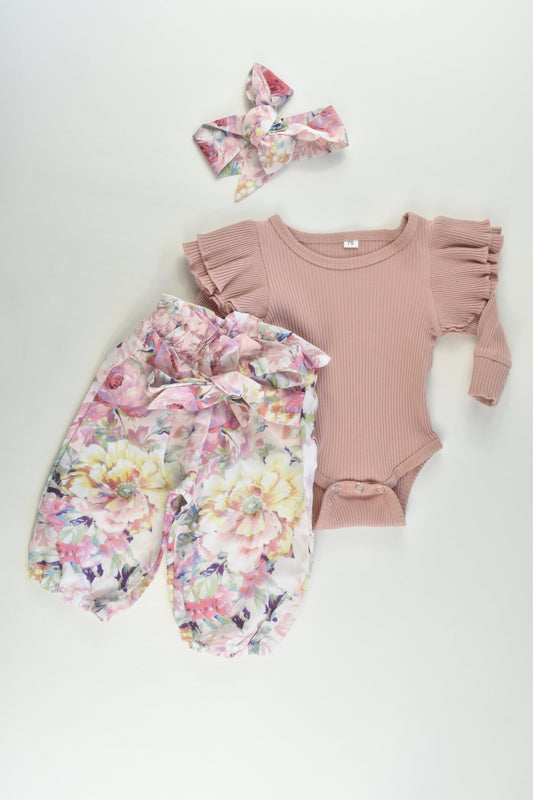 Love From Iylah Size approx 00 (70 cm) Bodysuit, Pants and Headband