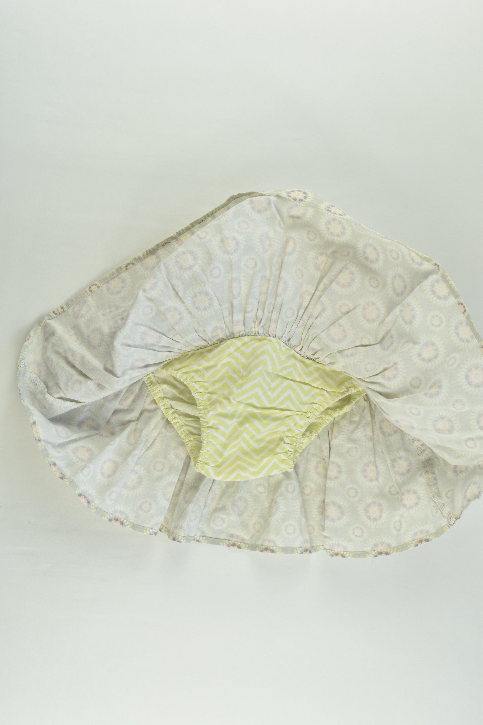 Love Henry Size 2 Skirt with Bloomers Underneath