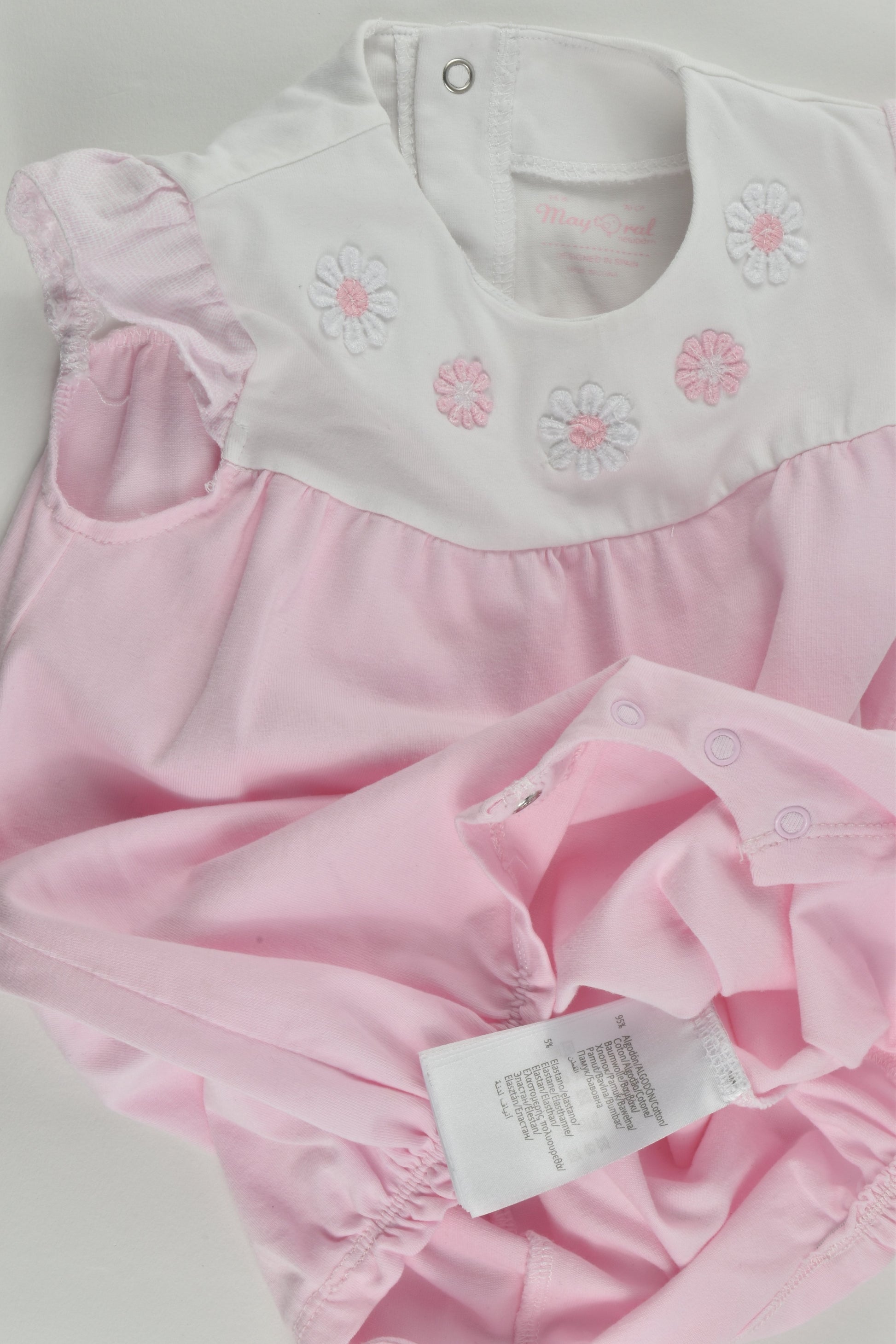 Mayoral (Spain) Size 00 (3-6 months, 70 cm) Flowers Playsuit