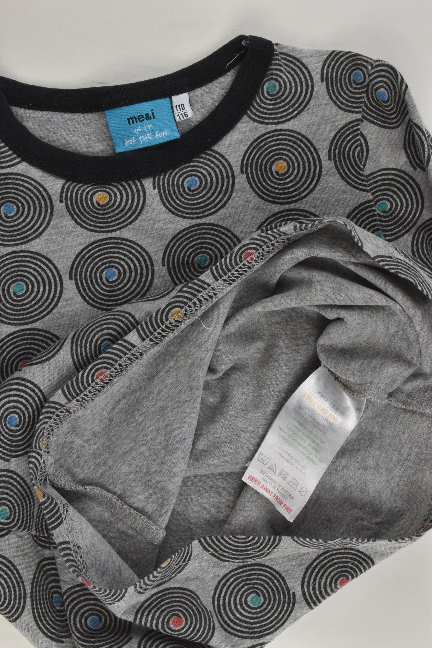 Me&i Size 5-6 (110/116 cm) Liquorice Top