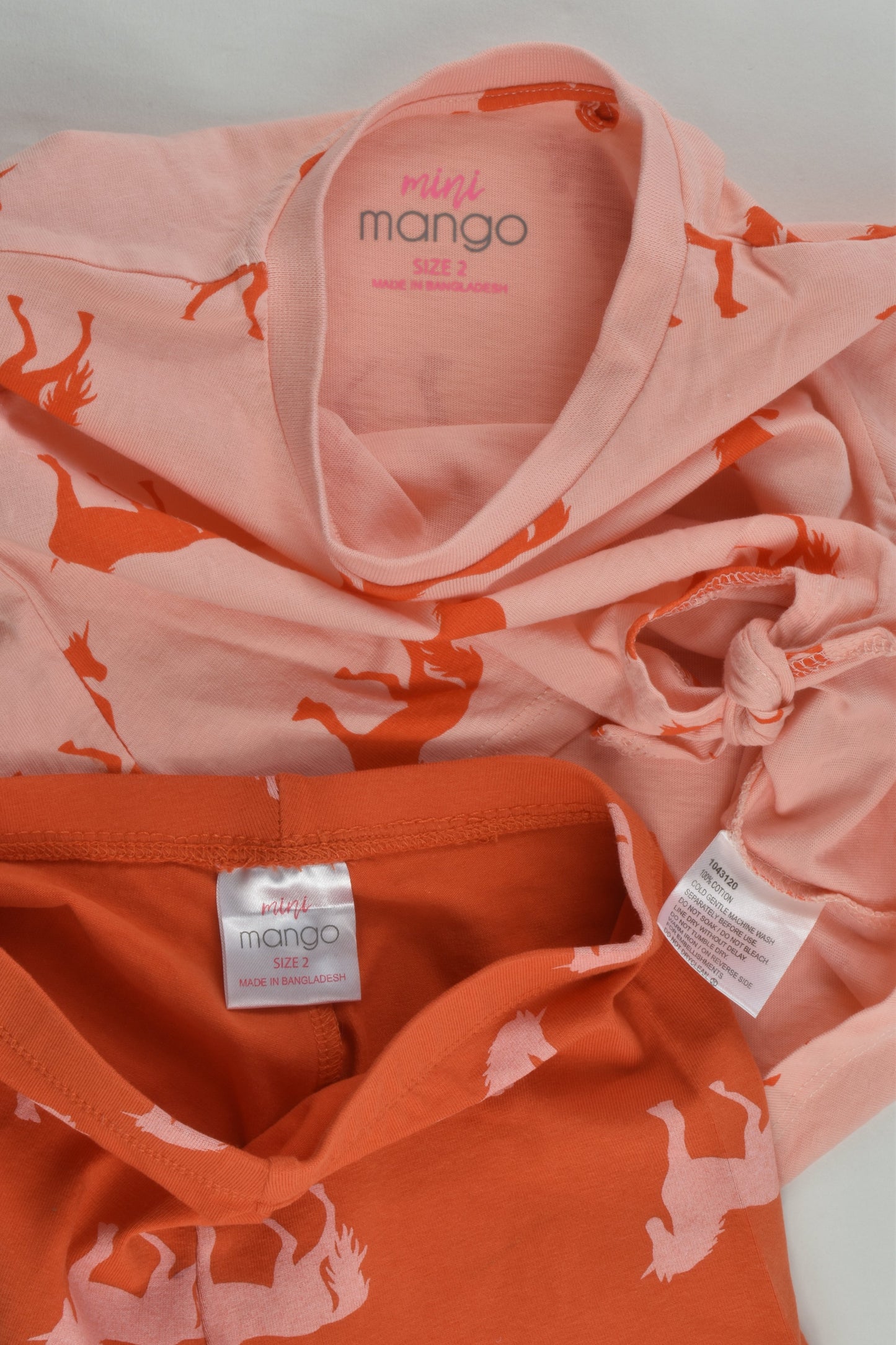 Mini Mango Size 2 Retro Unicorn Tie Front T-shirt and Shorts