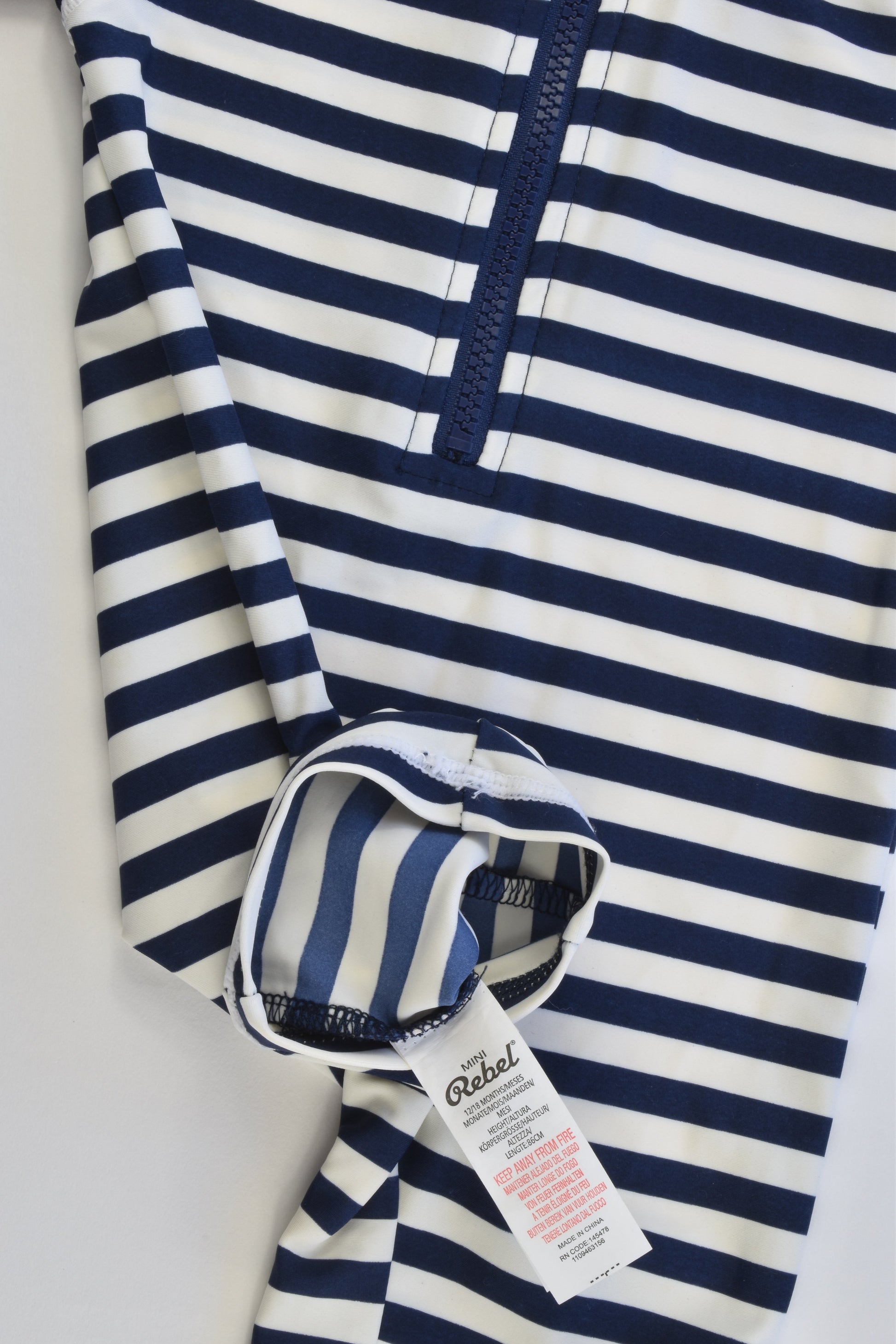 Mini Rebel Size 1 (12-18 months, 86 cm) Striped Turtle Rashie Suit and Hat