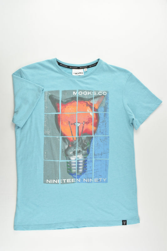Mooks Size 12 T-shirt