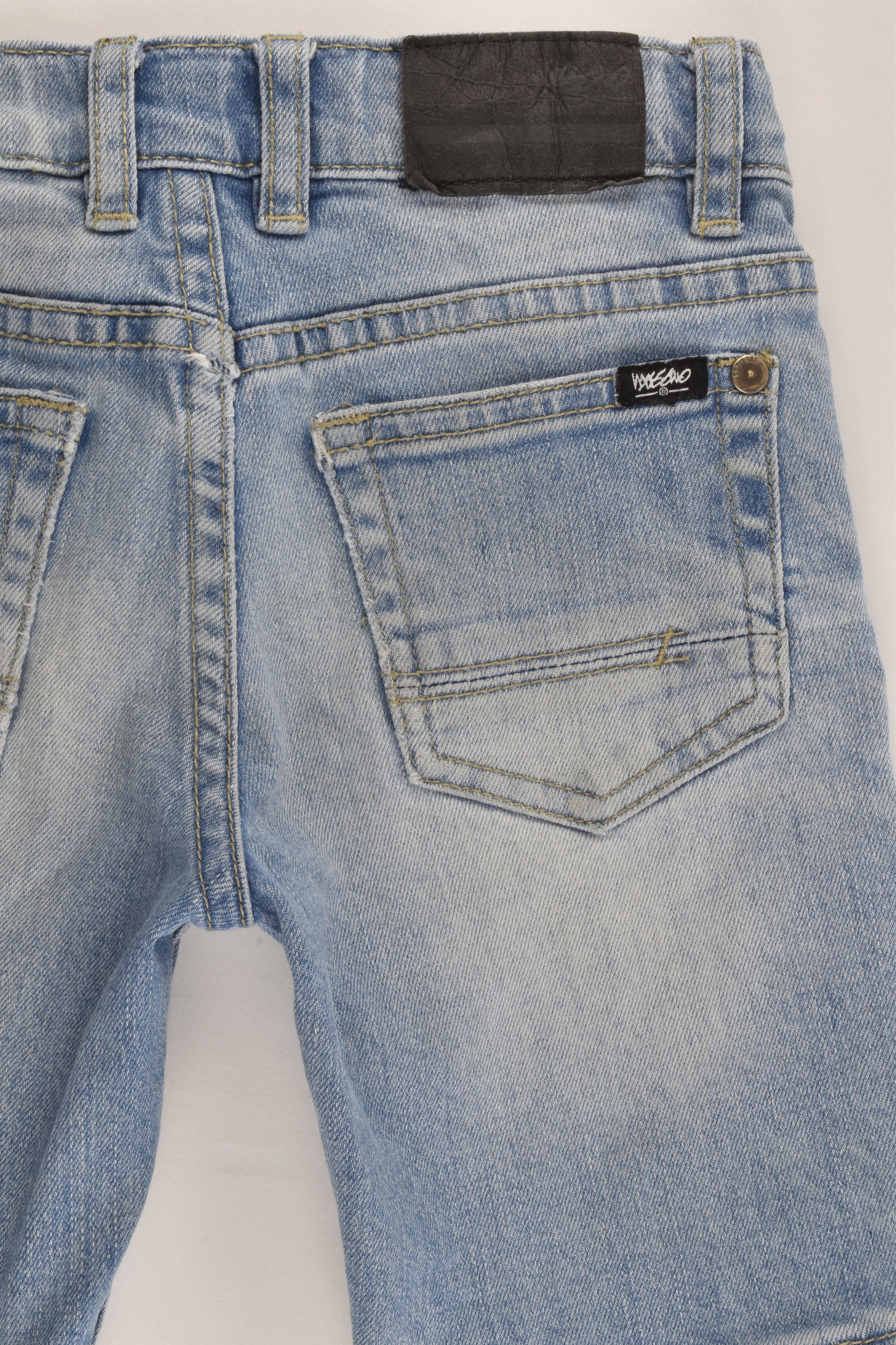 Mossimo Size 5 Stertchy Denim Shorts