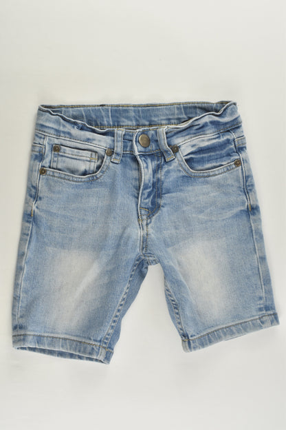 Mossimo Size 5 Stertchy Denim Shorts