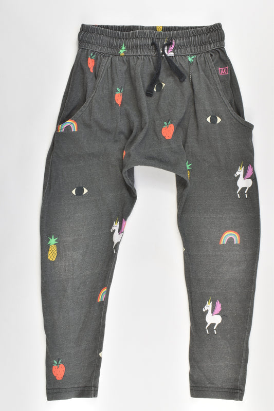 Munster Size 6 Baggy Pants