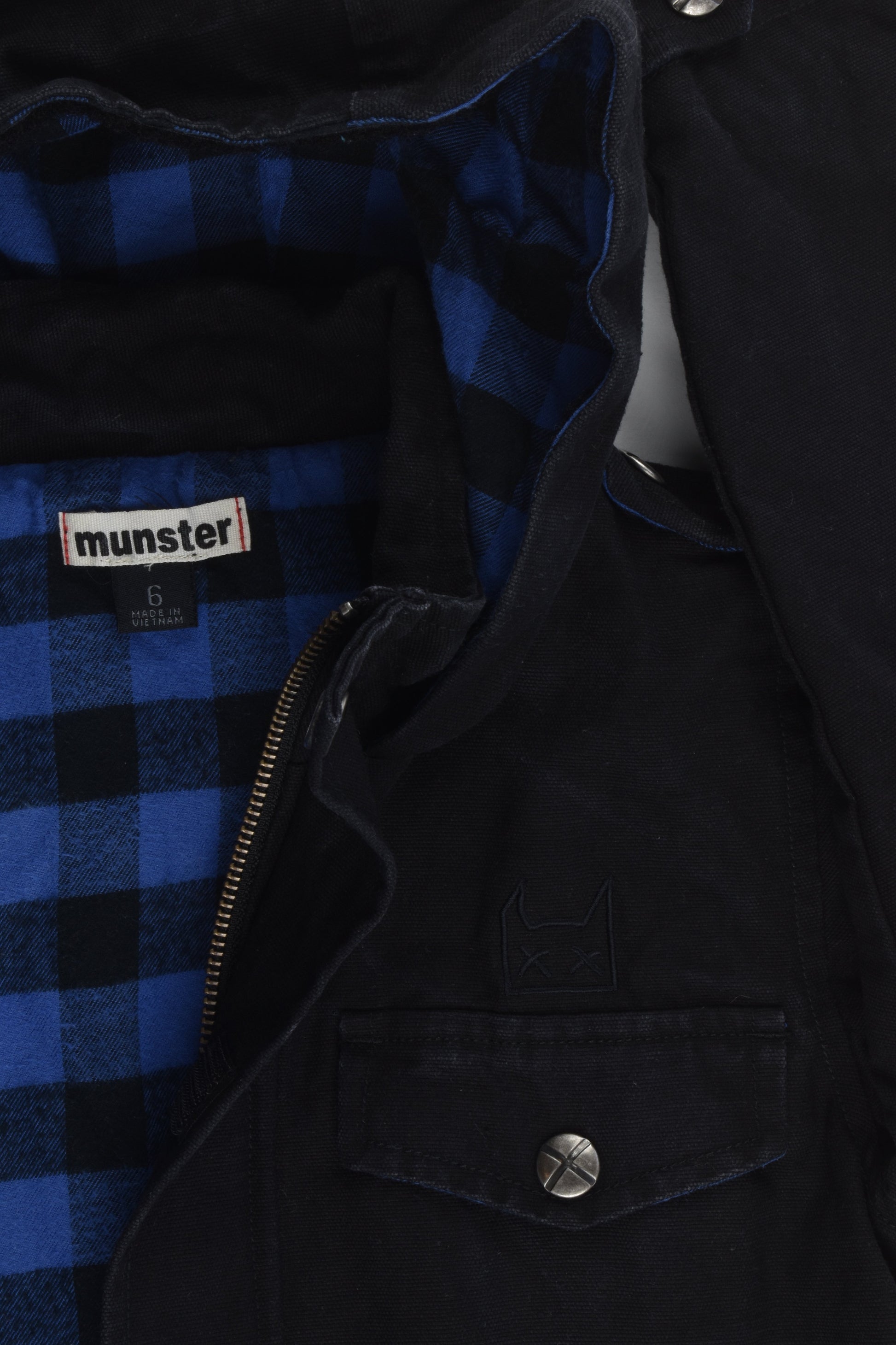 Munster Size 6 Jacket