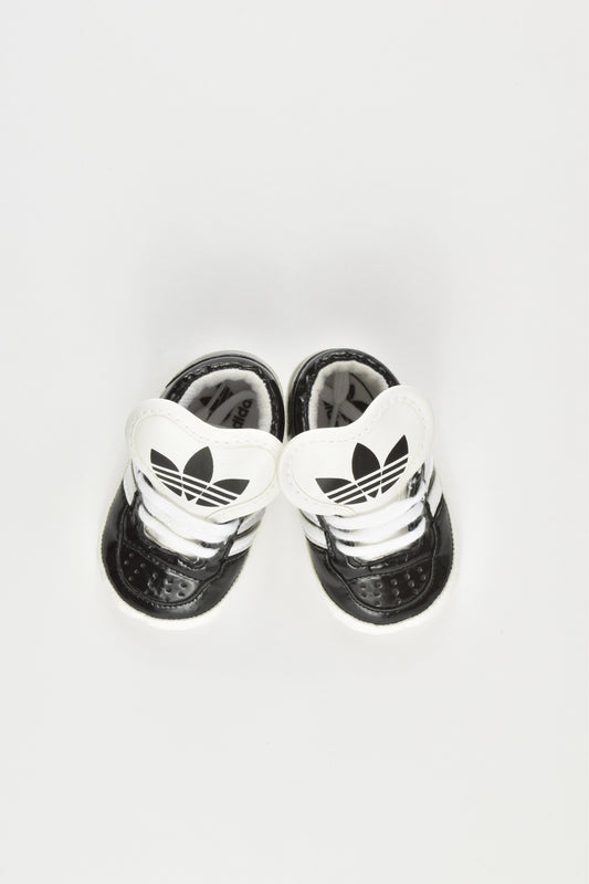 NEW Adidas Size 1 Soft Shoes
