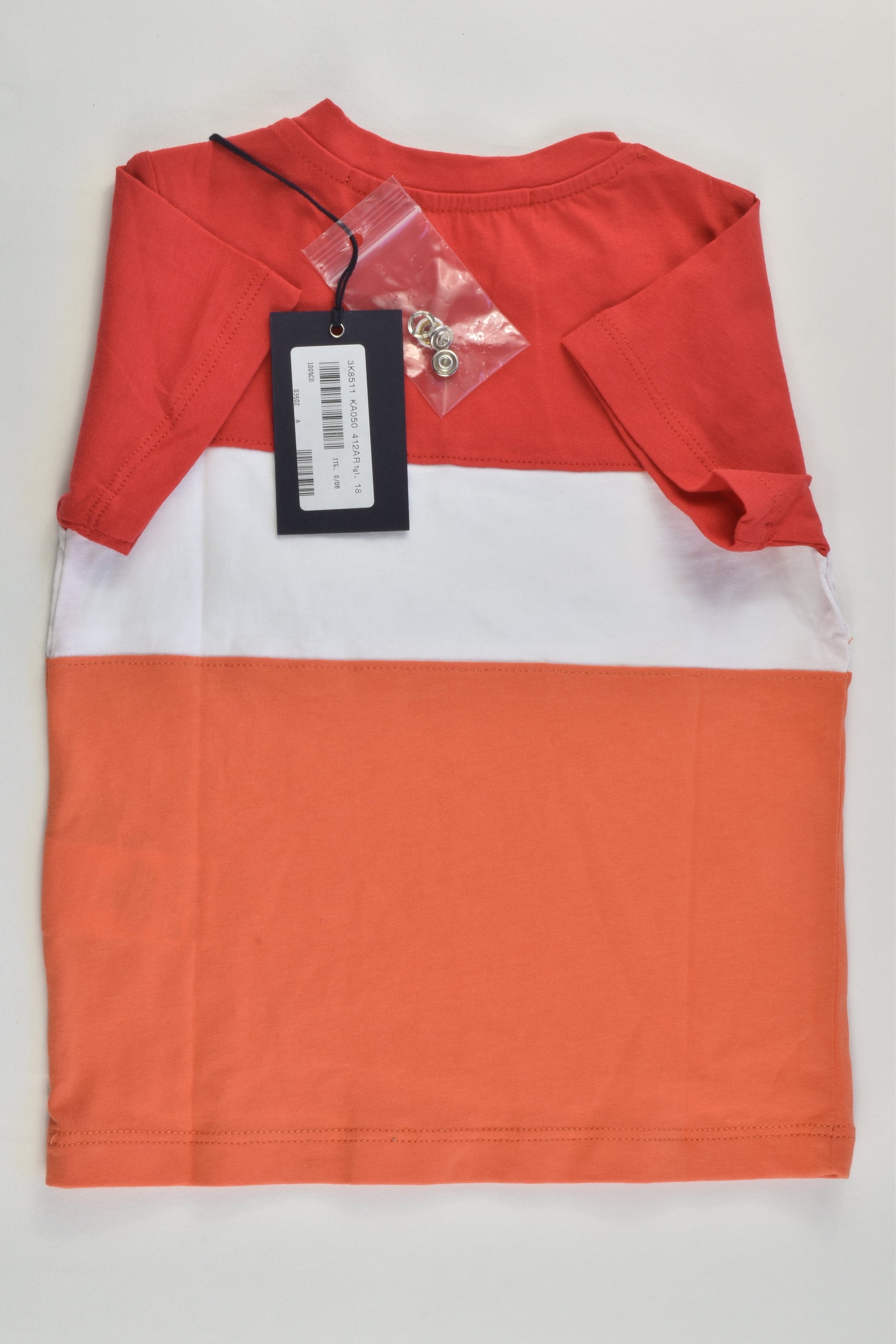 NEW Aston Martin Size 1 T-shirt
