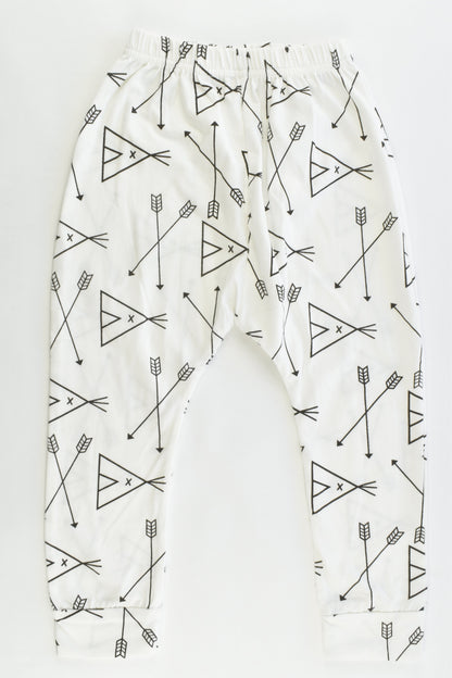 NEW Brand Unknown Size 100 cm (3) Teepee Baggy Pants