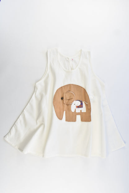 NEW Brand Unknown Size 6 Elephant Outfit