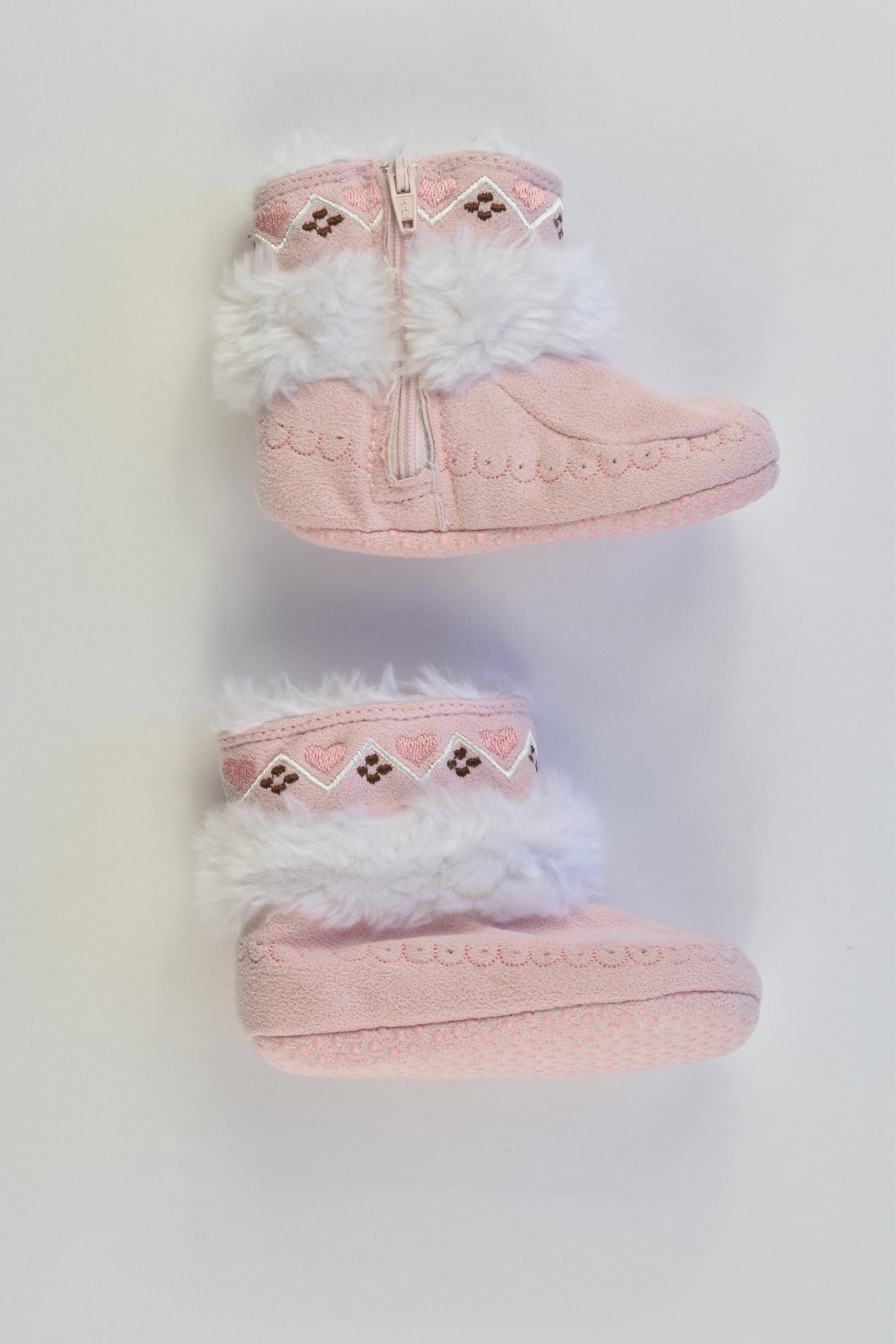 NEW Brand Unknown Size approx 6-9 months Warm Soft Baby Boots