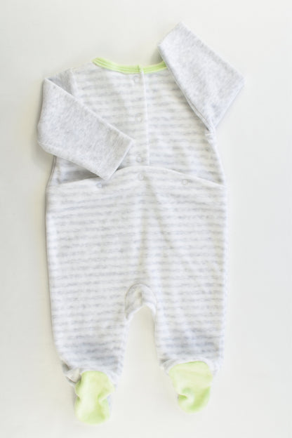 NEW C&A Size 000 (62 cm) "I Love You More Than I Can Bear" Velour Romper