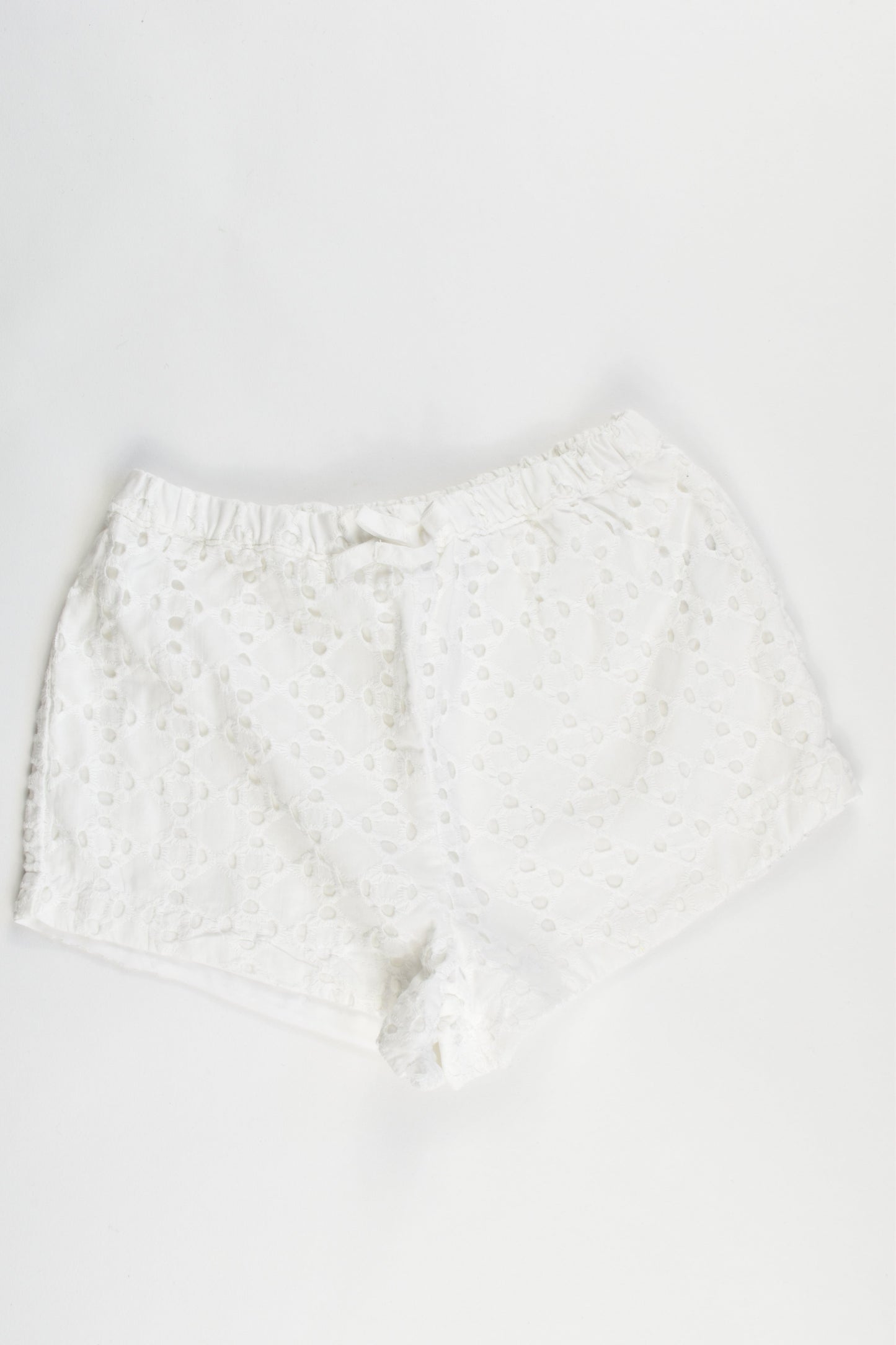 NEW Dymples Size 2 Lace Shorts