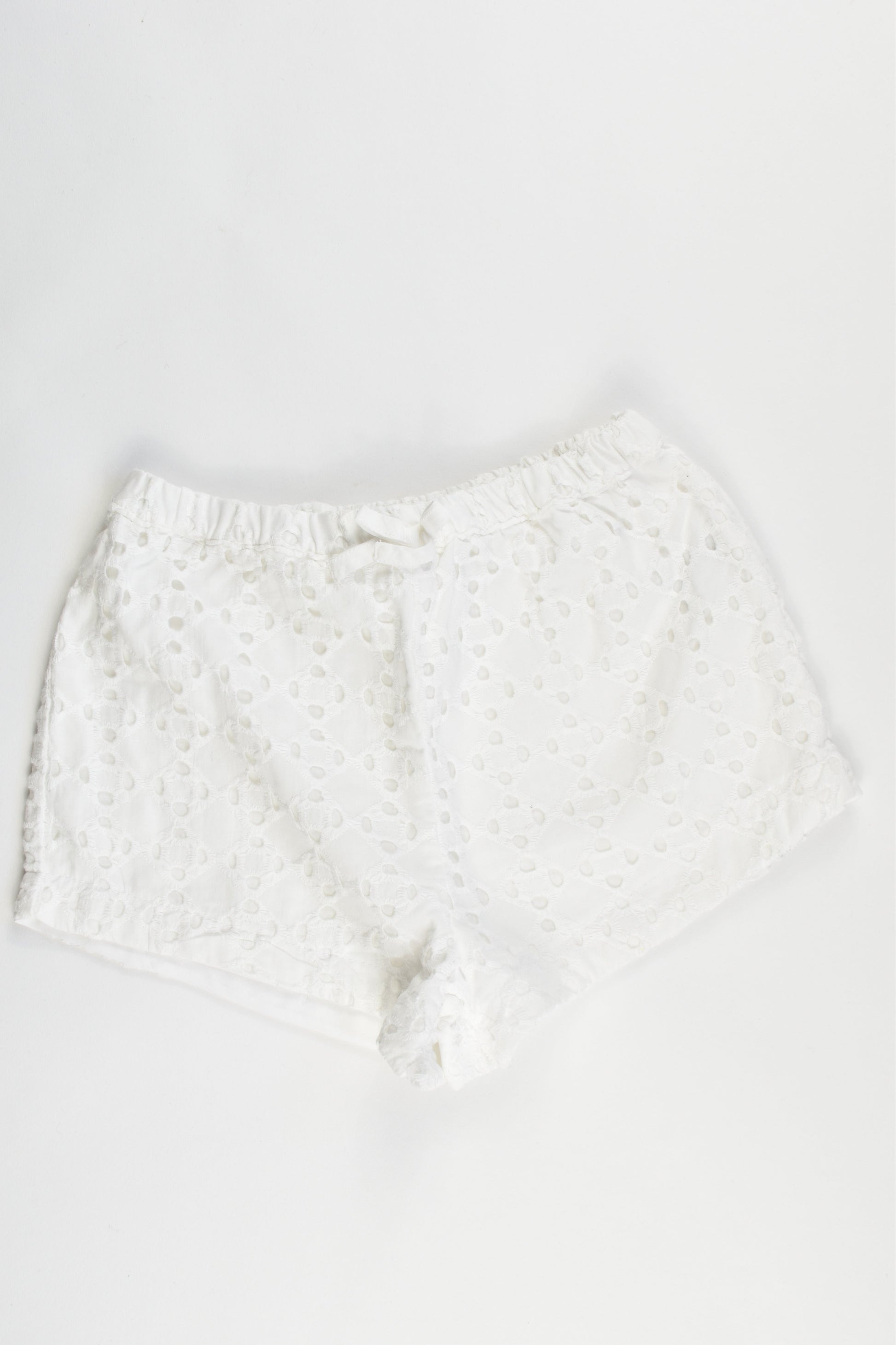 NEW Dymples Size 2 Lace Shorts