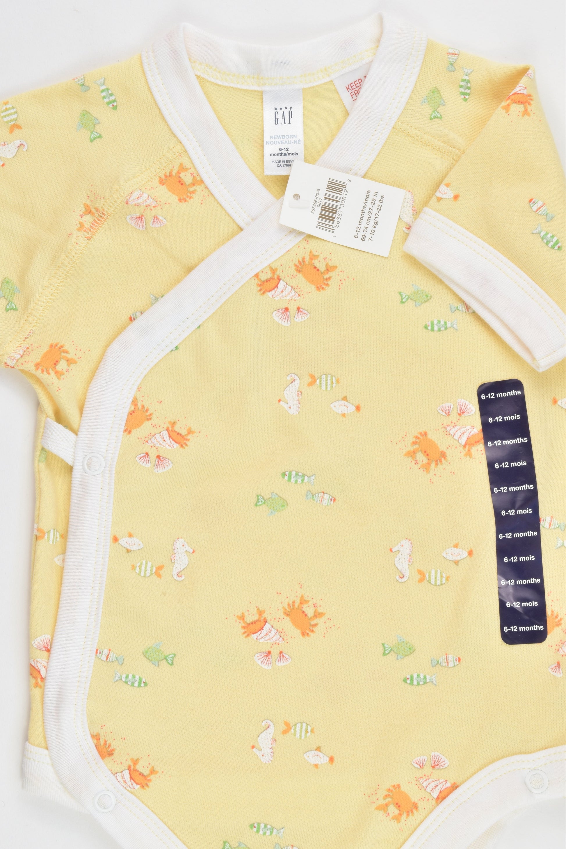 NEW Gap Size 6-12 months Bodysuit