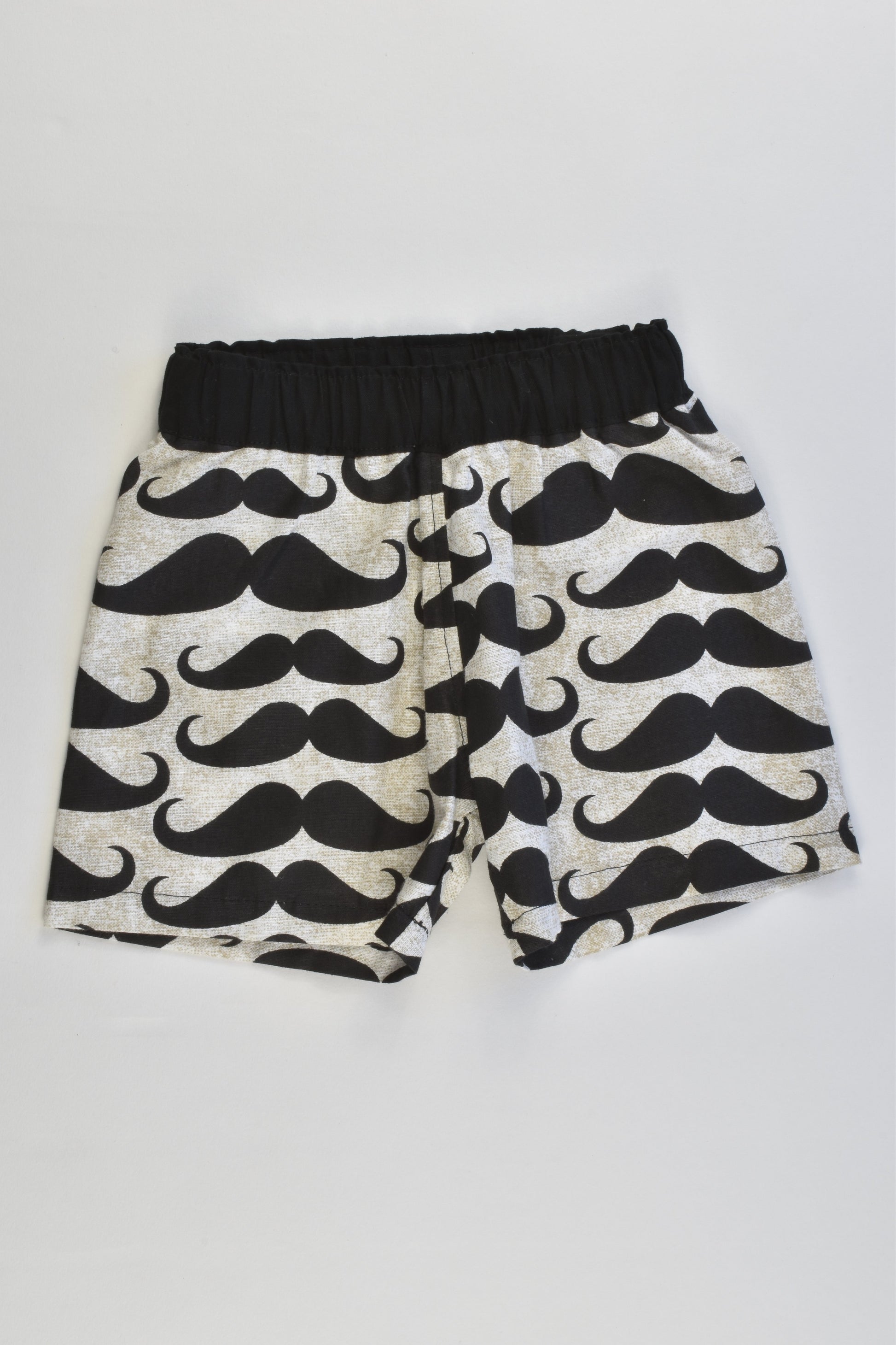 NEW Handmade Size 000 (0-3 months) Mustache Shorts