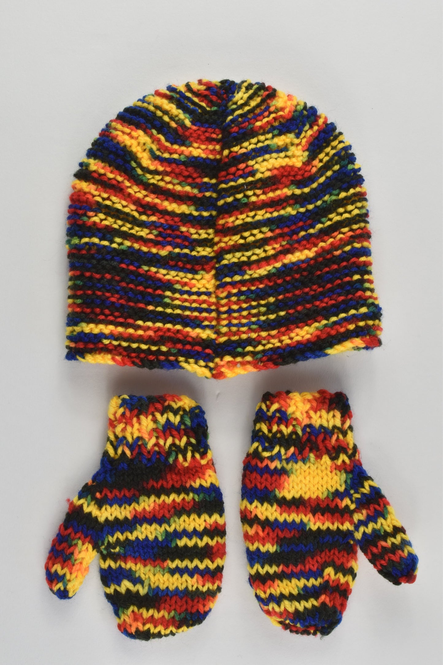 NEW Handmade Size approx 0-1 Knitted Beanie and Mittens
