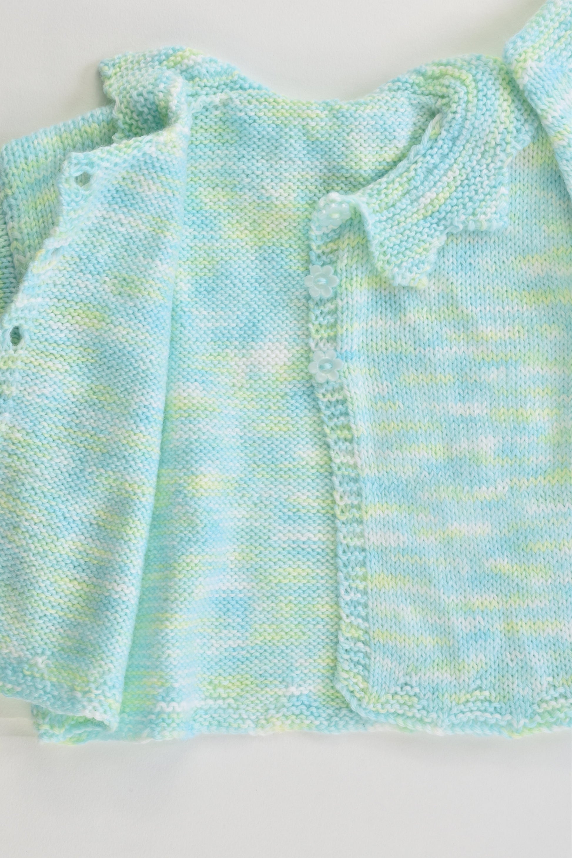 NEW Handmade Size approx 000-00 Knitted Cardigan with Flower Buttons