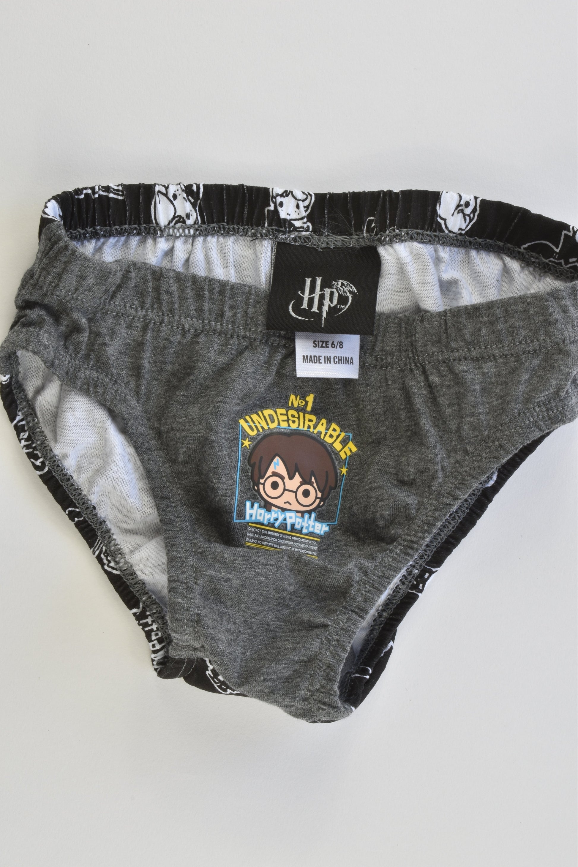 NEW Harry Potter Size 6/8 Underwear