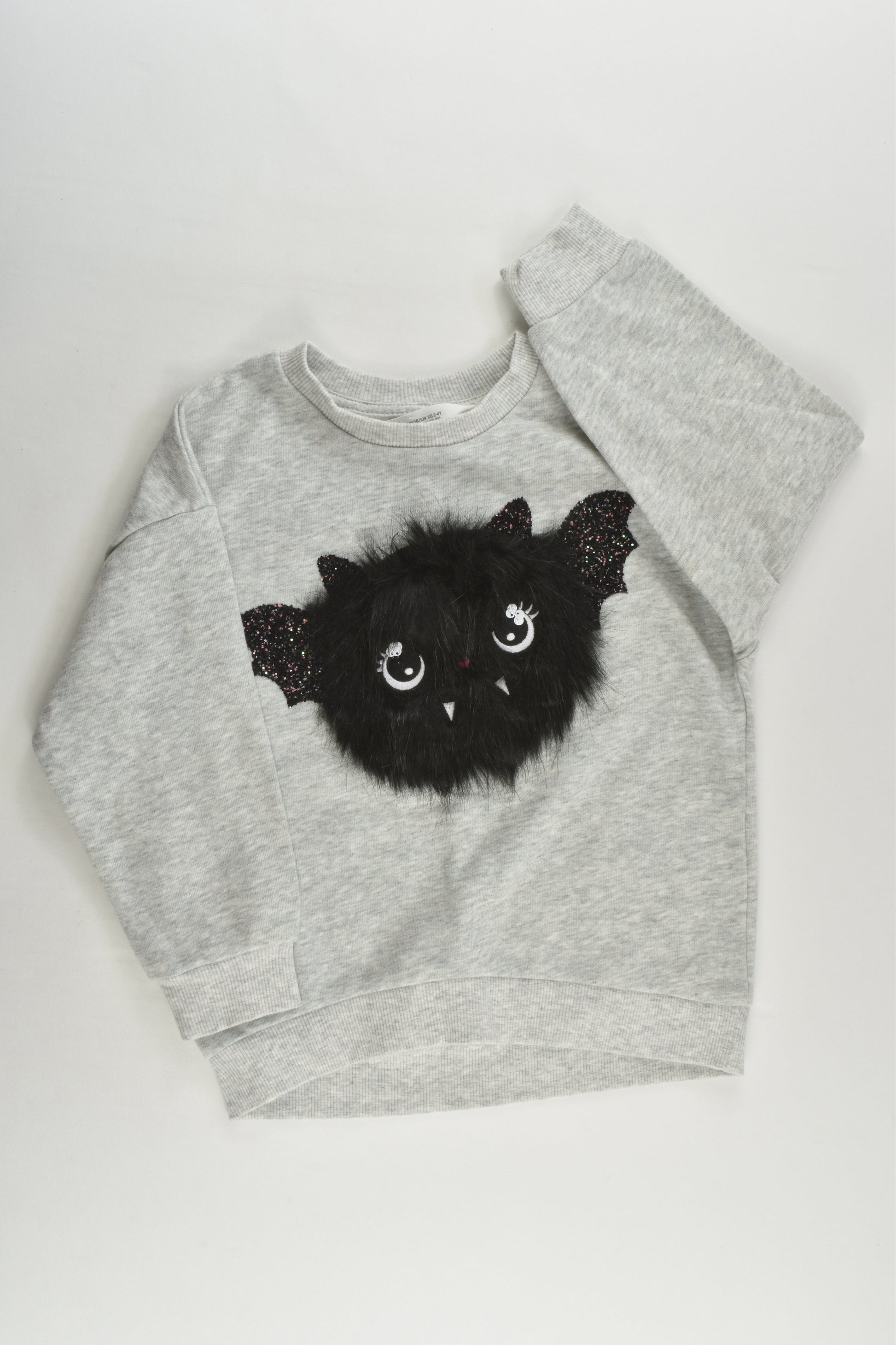 NEW H&M Size 3-4 Fluffy Bat Sweater