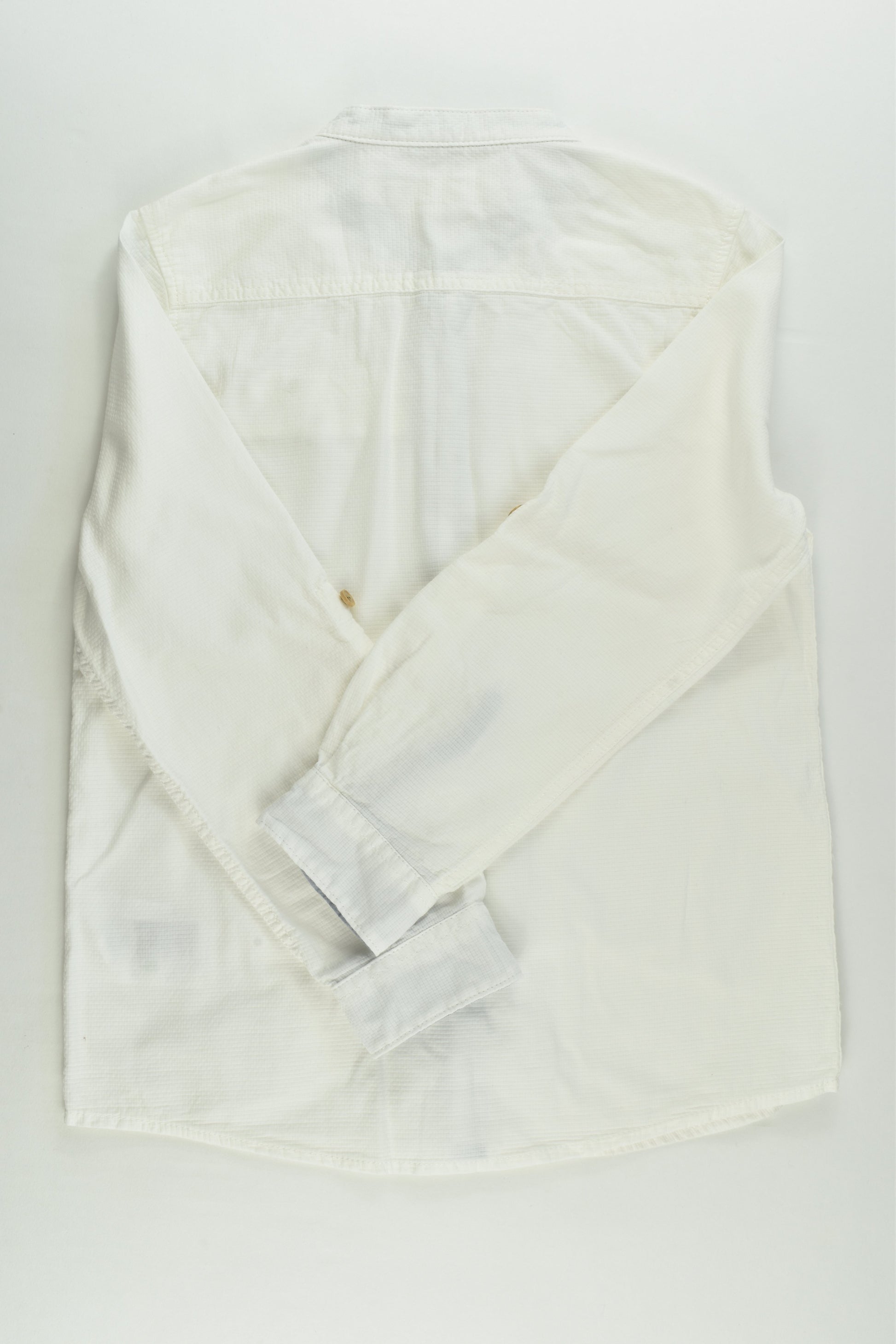 NEW H&M Size 8 (128 cm) Shirt