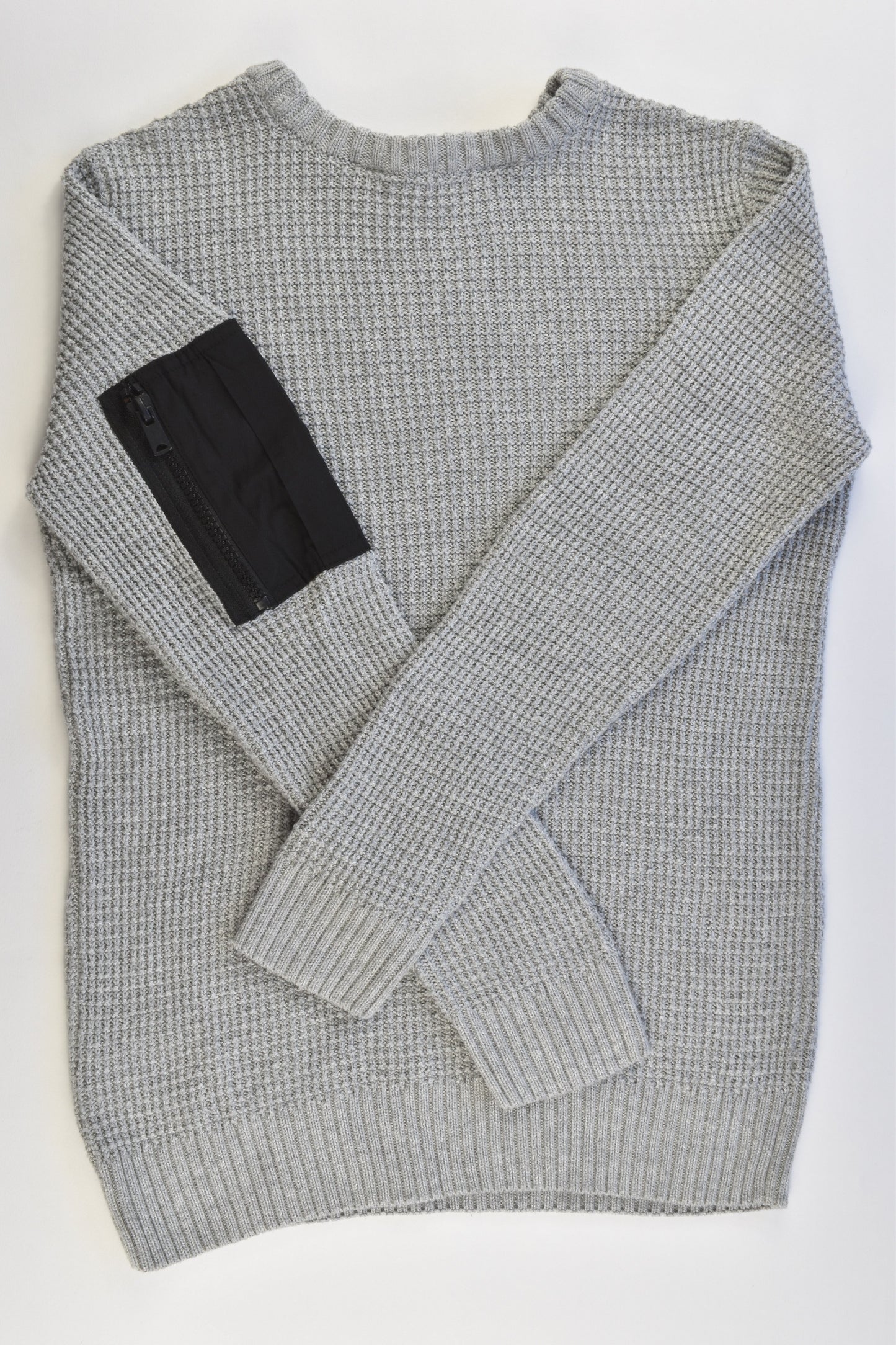 NEW H&M Size 9-10 (134/140 cm) Knitted Jumper