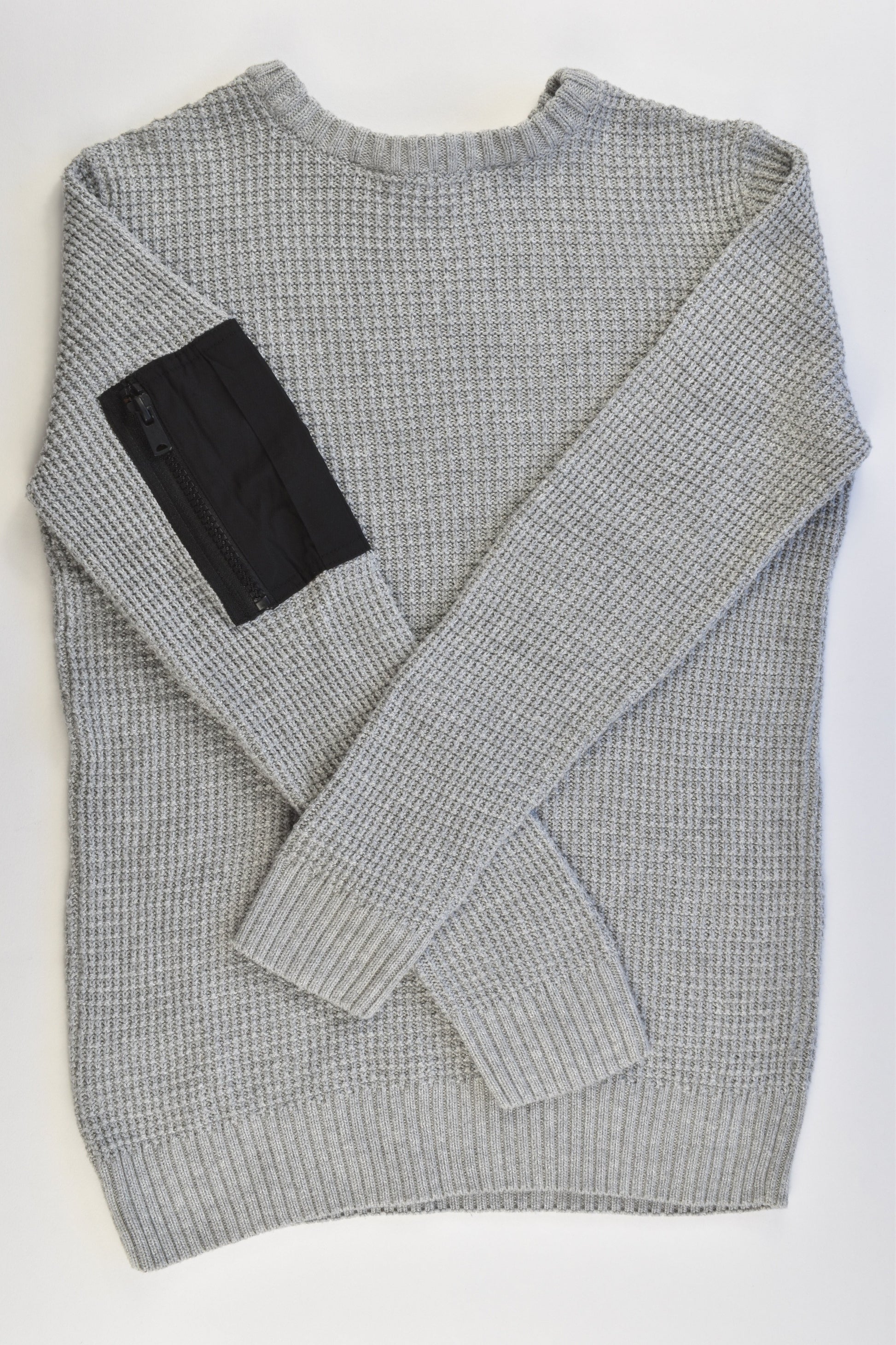 NEW H&M Size 9-10 (134/140 cm) Knitted Jumper