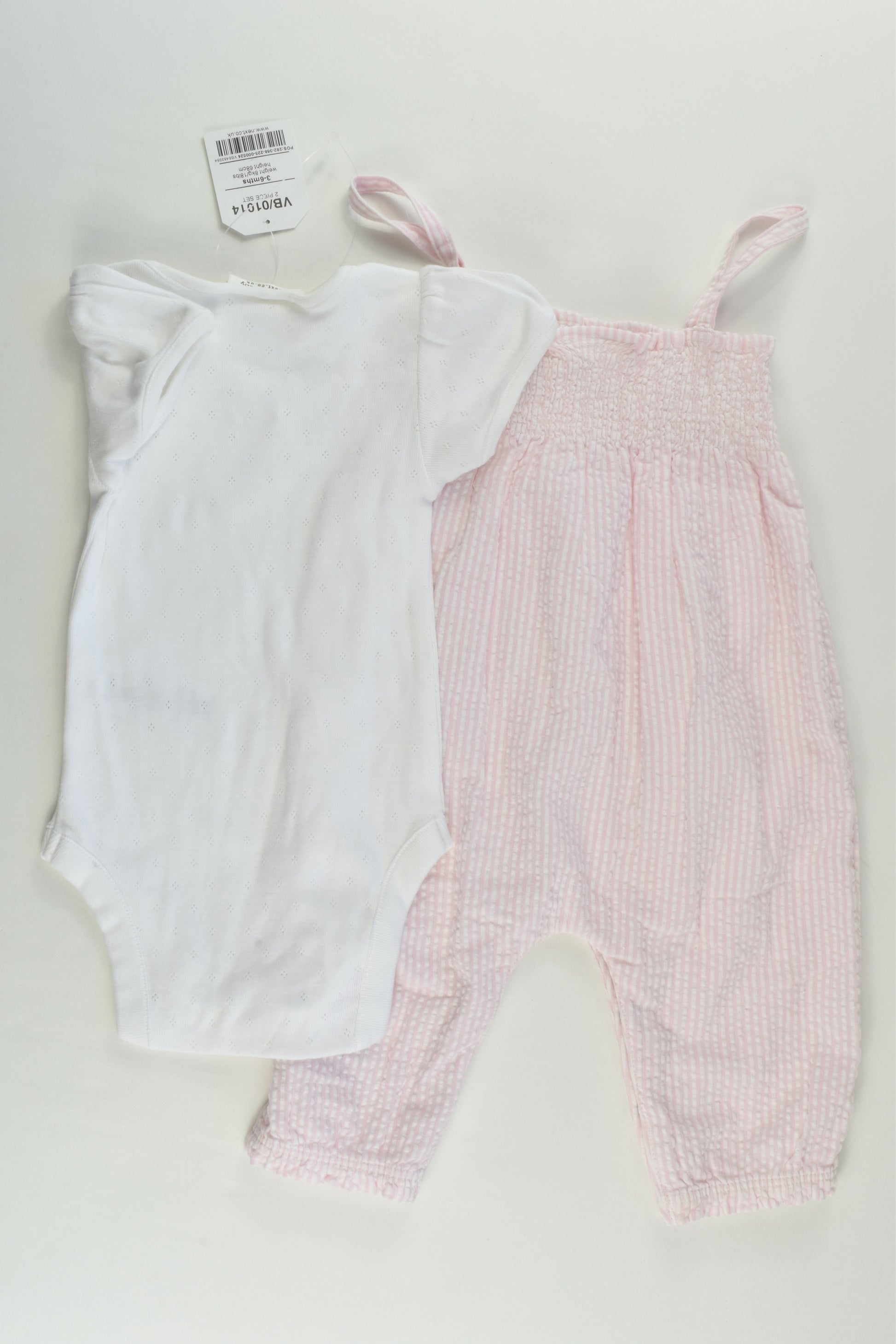 NEW Next Size 00 (3-6 months) Strawberry Outfit