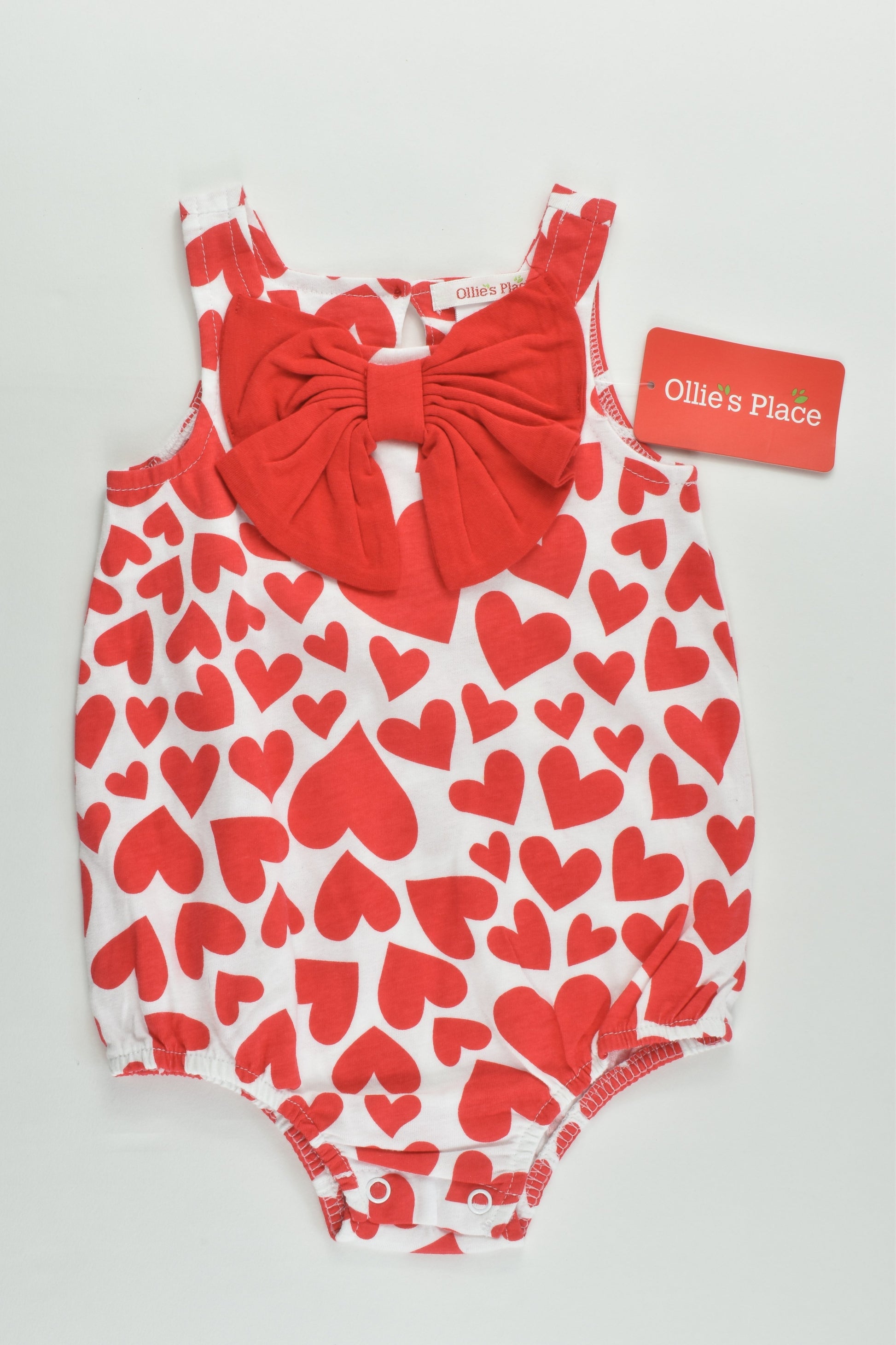 NEW Ollie's Place Size 0 (6-9 months) Bow and Love Hearts Romper