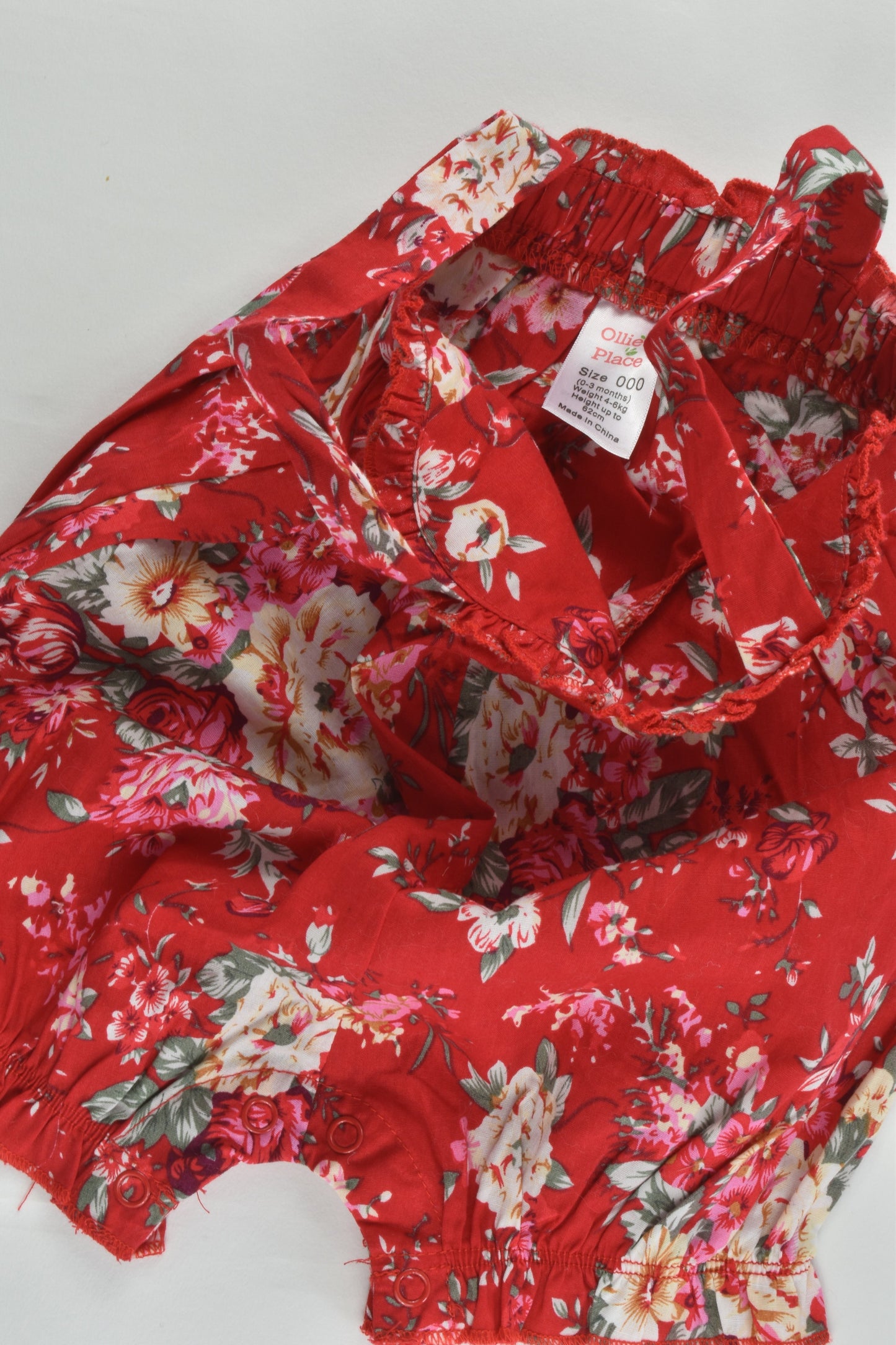NEW Ollie's Place Size 000 (0-3 months, up to 62 cm) Floral Romper