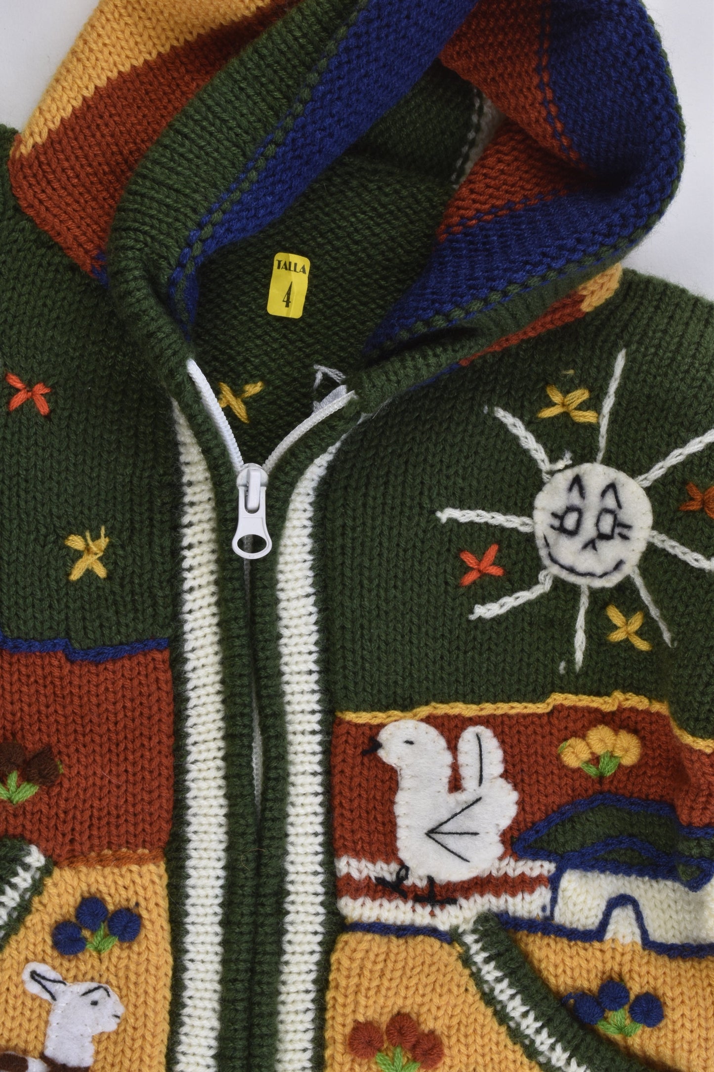 NEW Peruvian Handmade Size 4 Wool Jumper with Zip and Long Hood