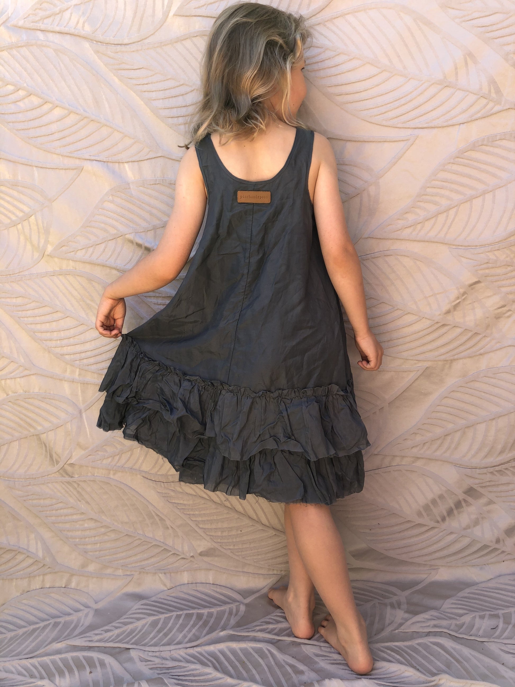 NEW Pinch and Spoon Size 6 Silk/Cotton Ra-Ra Back Dress Charcoal