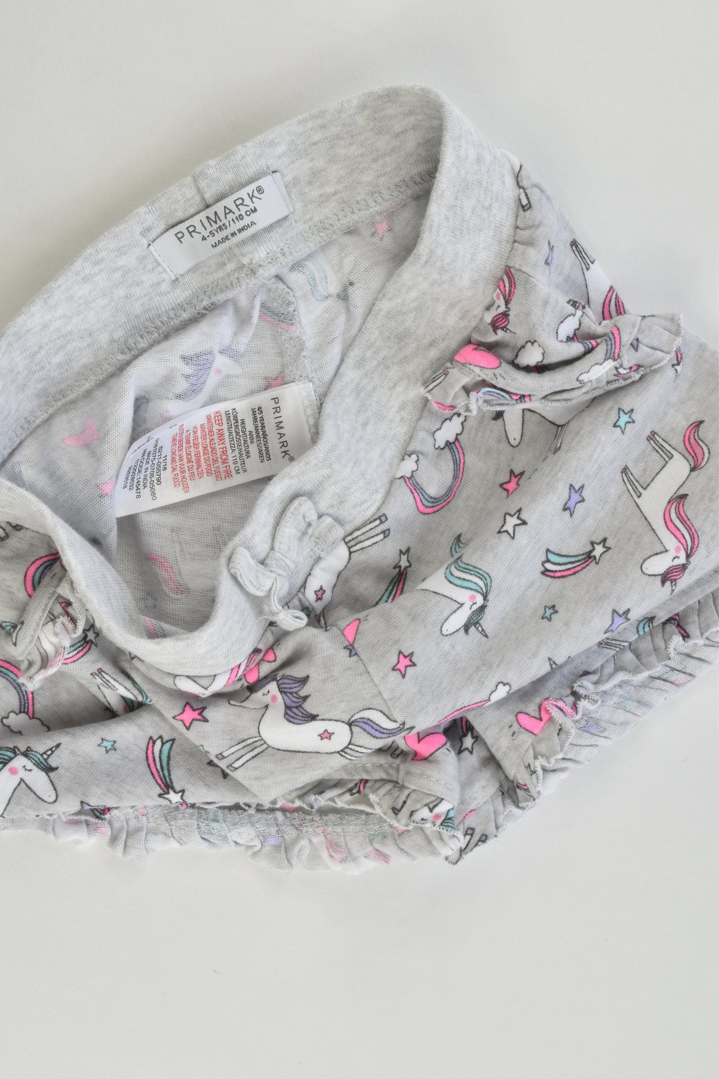 NEW Primark Size 4-5 Unicorns and Rainbows Pj Set