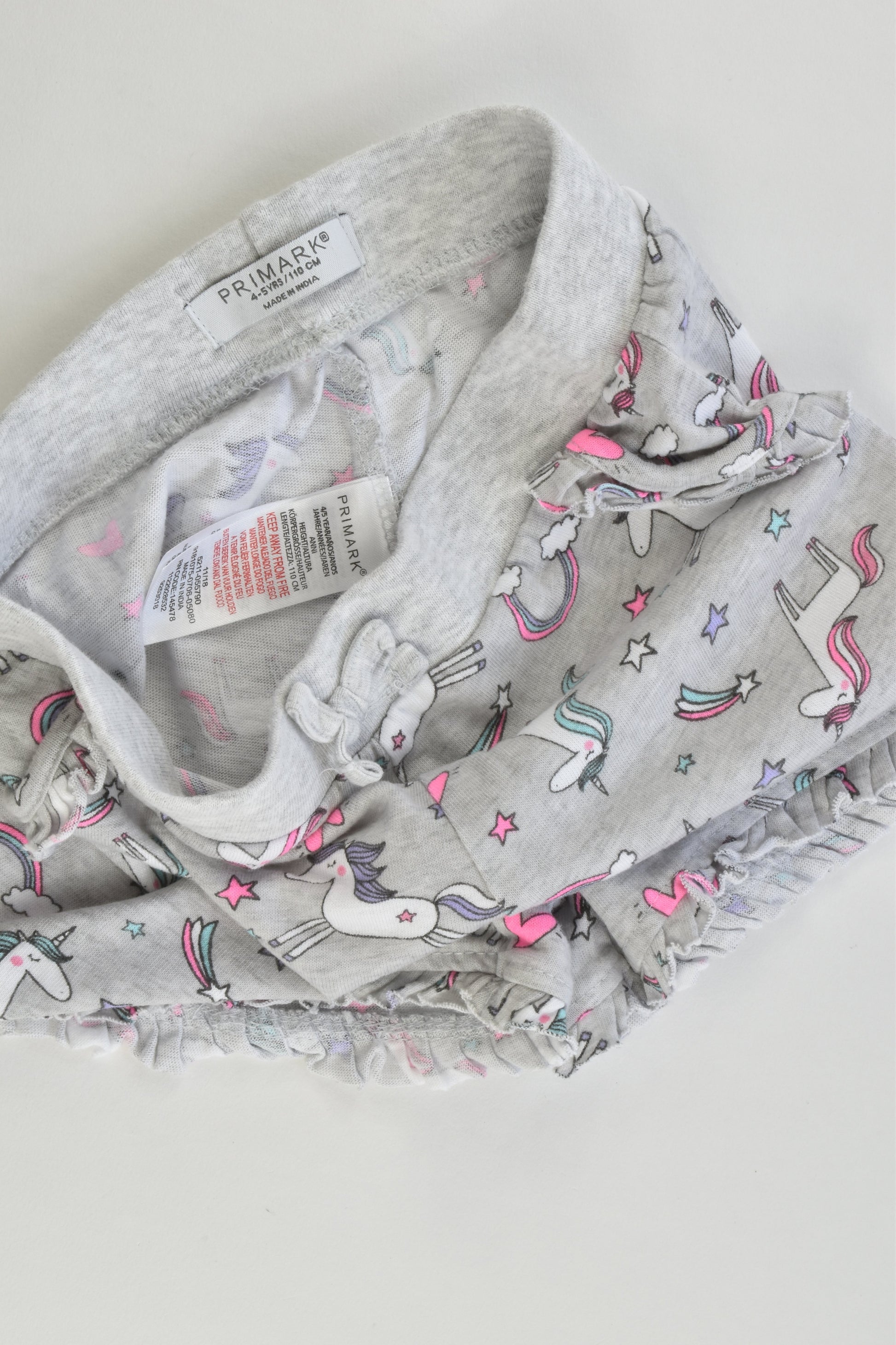 NEW Primark Size 4-5 Unicorns and Rainbows Pj Set