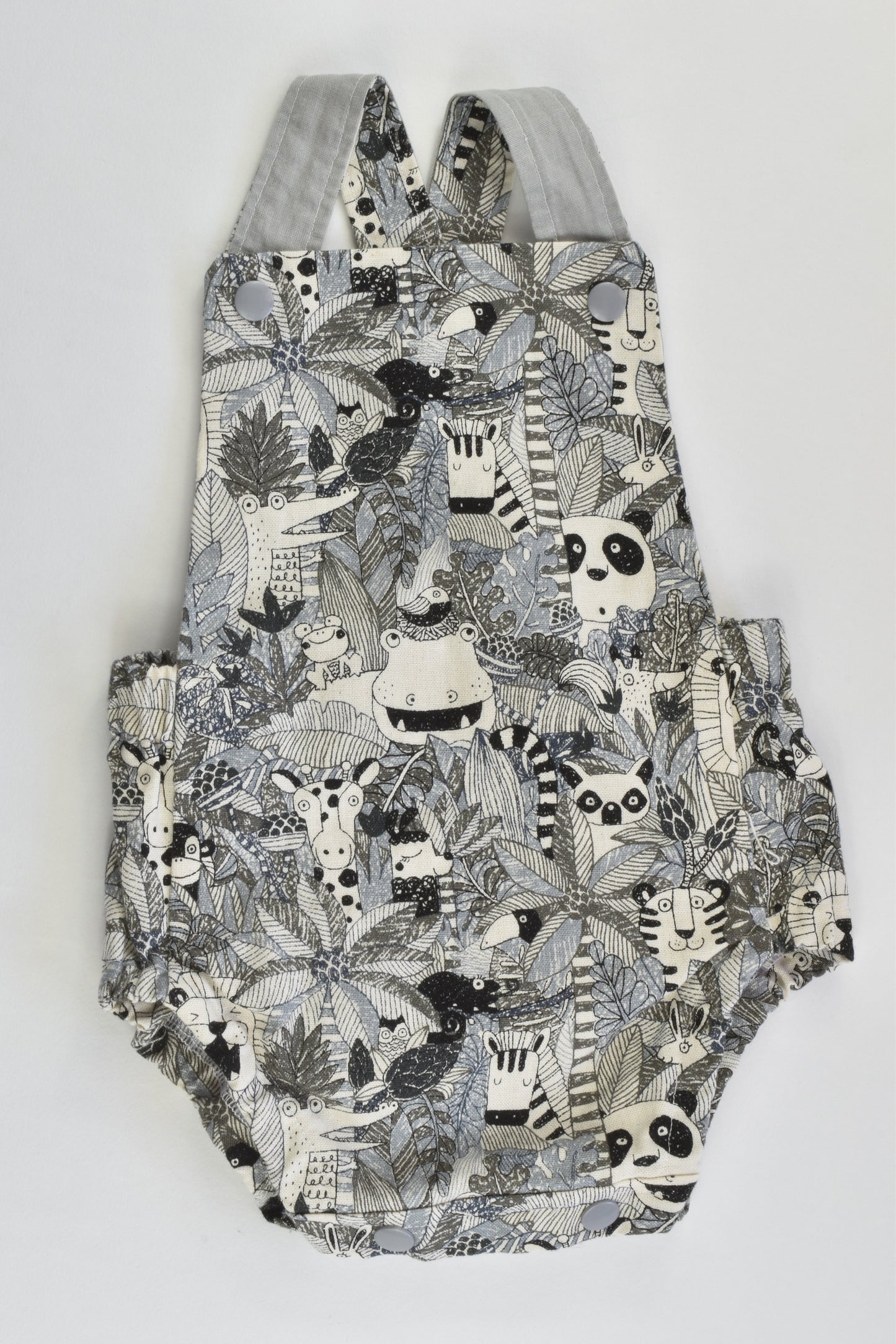 NEW So Sew Sweet Size 000 Handmade Animals Summer Playsuit