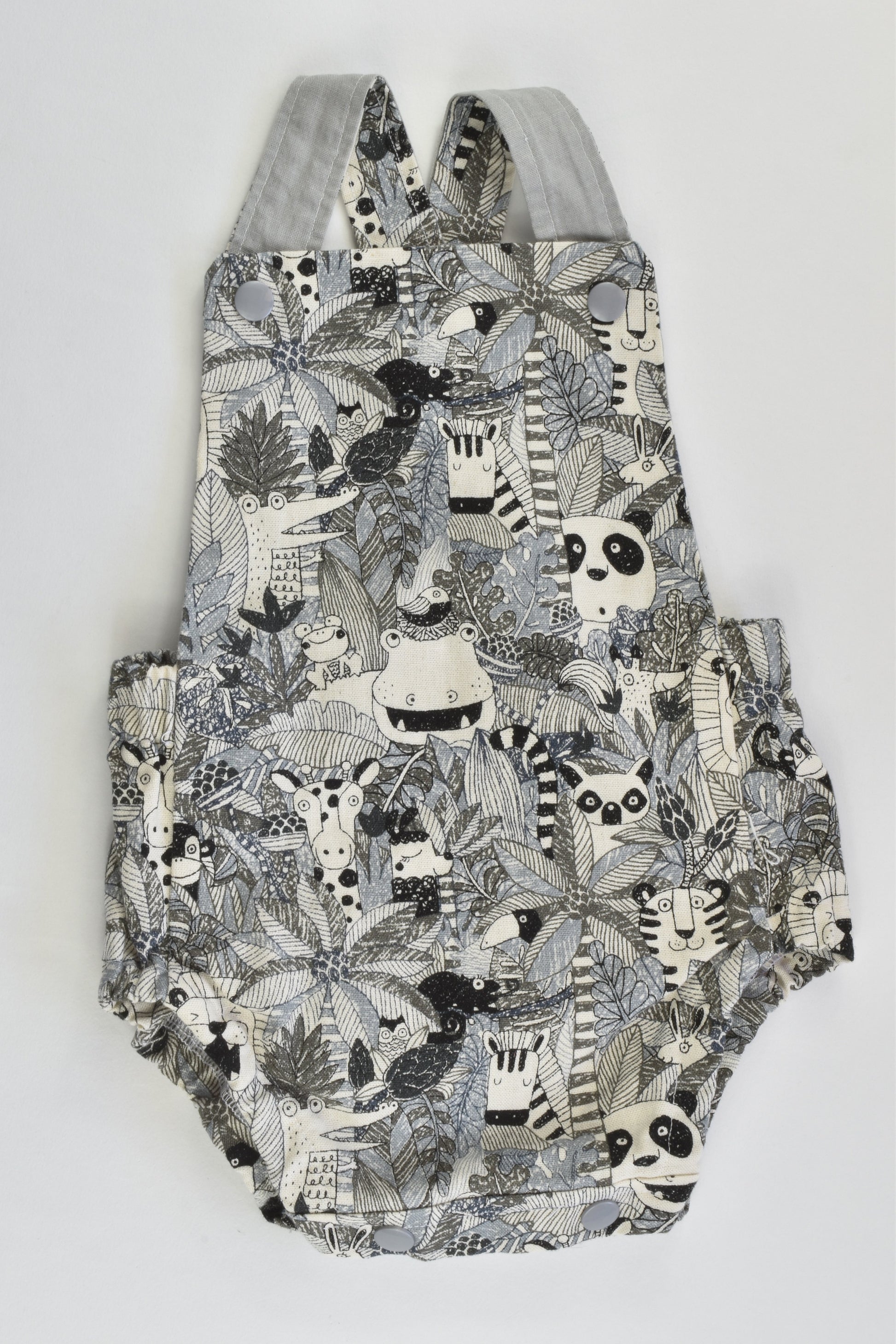 NEW So Sew Sweet Size 000 Handmade Animals Summer Playsuit