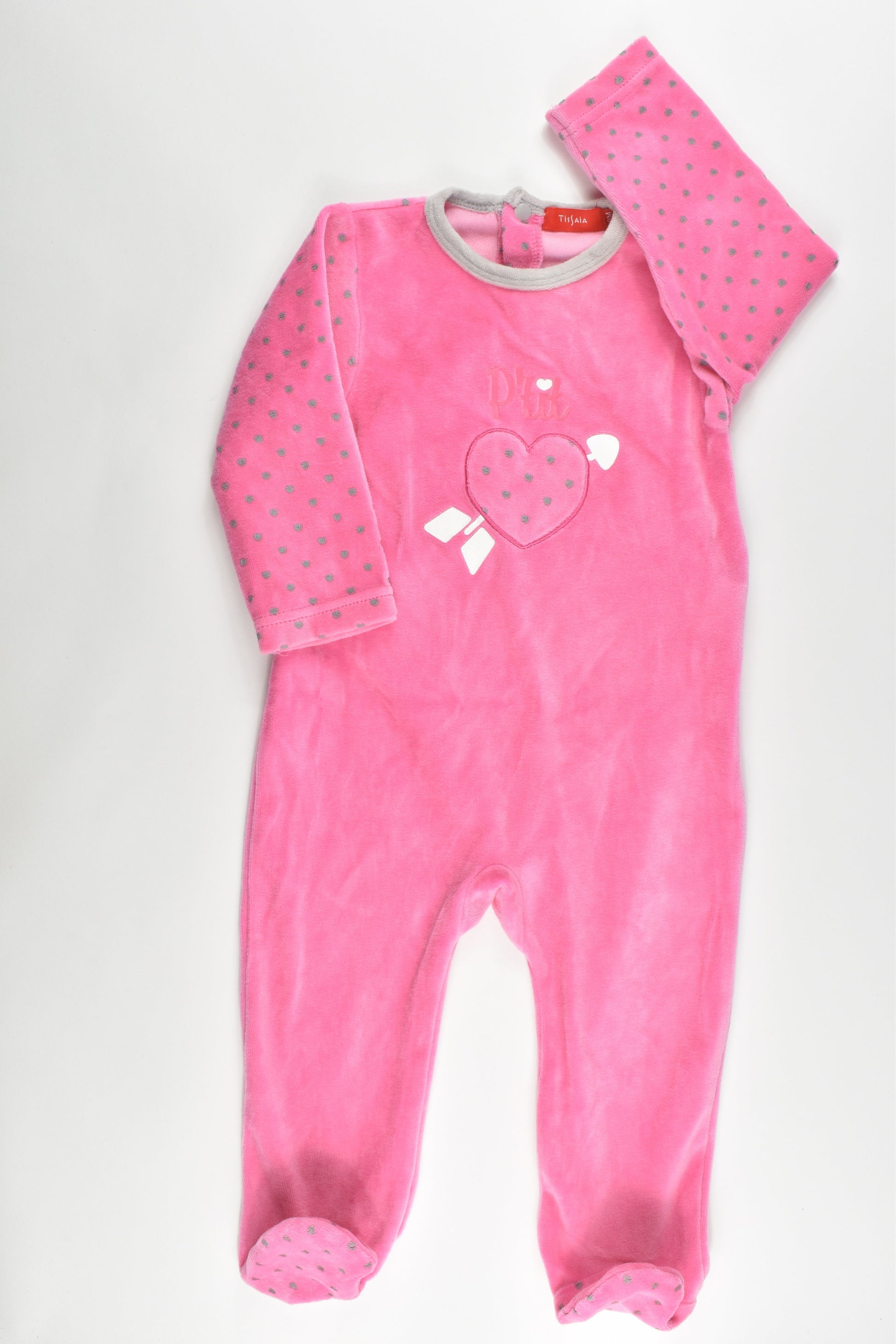 NEW Tissaia France Size 18 months (1) Velour Romper
