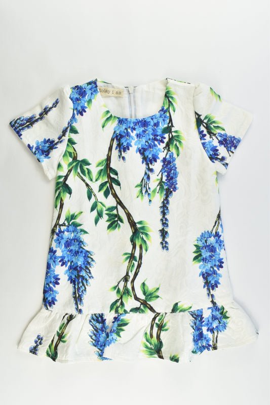 NEW Today I Am France Size approx 3 Lined Floral Dress