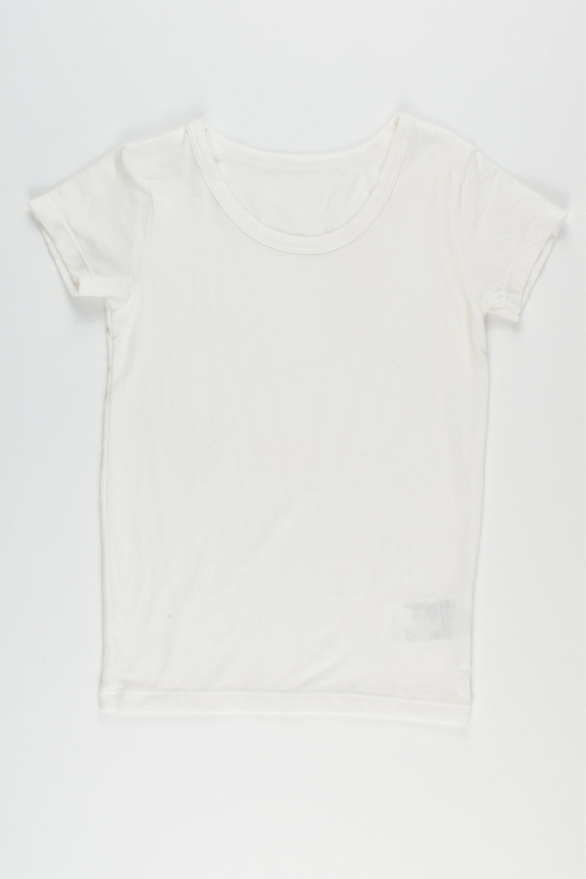 NEW Uniqlo Baby Size 2 Heattech t-shirt