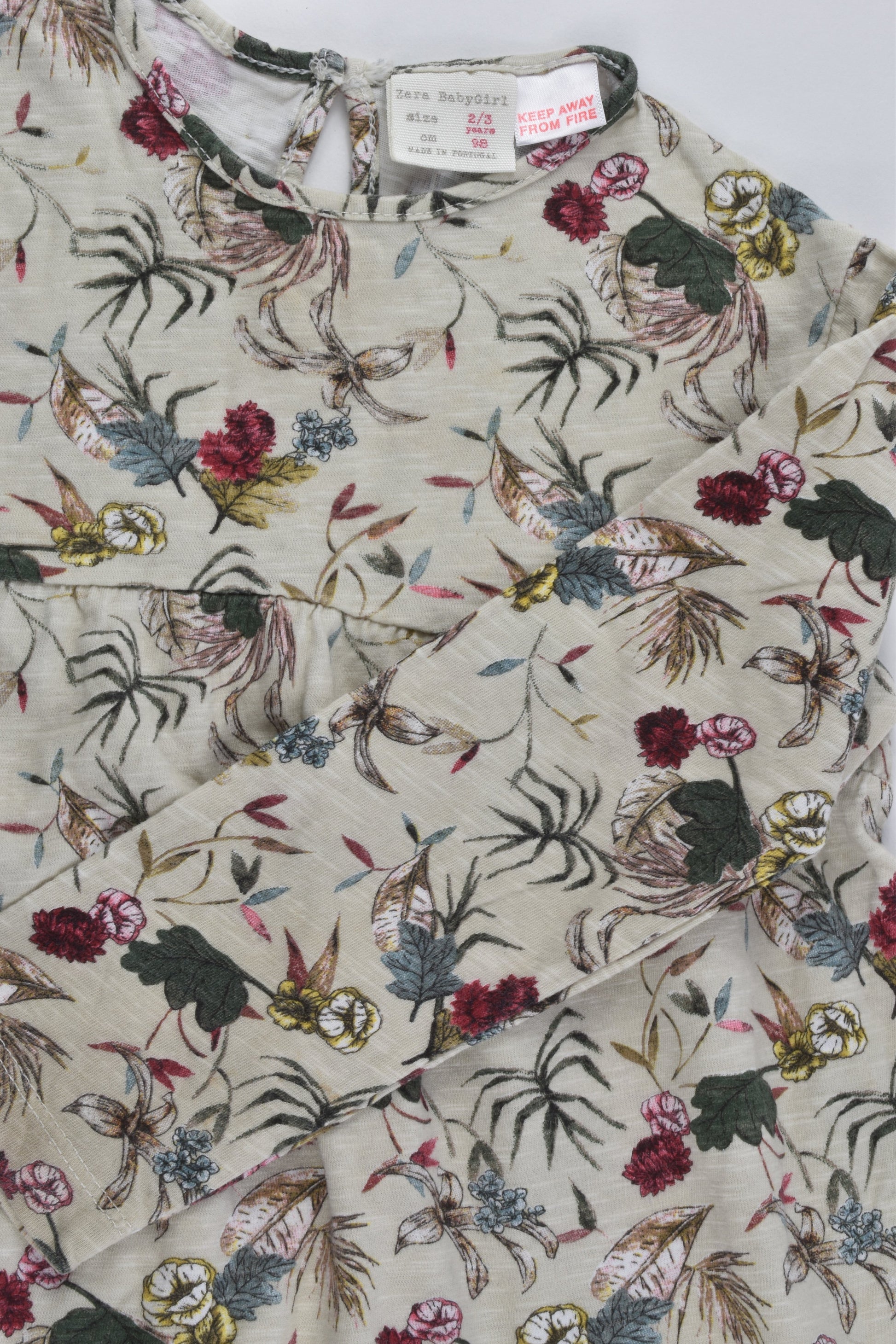 NEW Zara Size 2/3 (98 cm) Flowers and Leaves Top