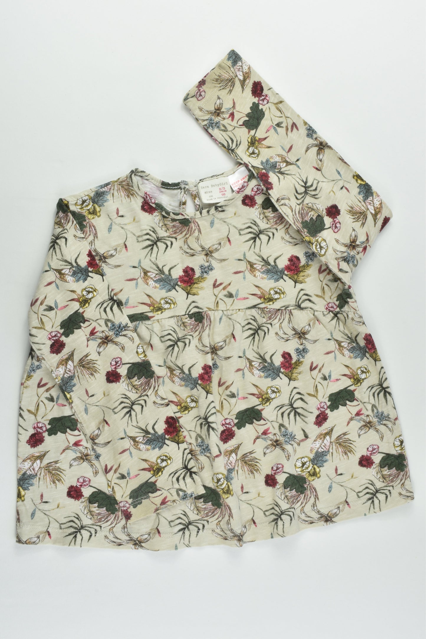NEW Zara Size 2/3 (98 cm) Flowers and Leaves Top