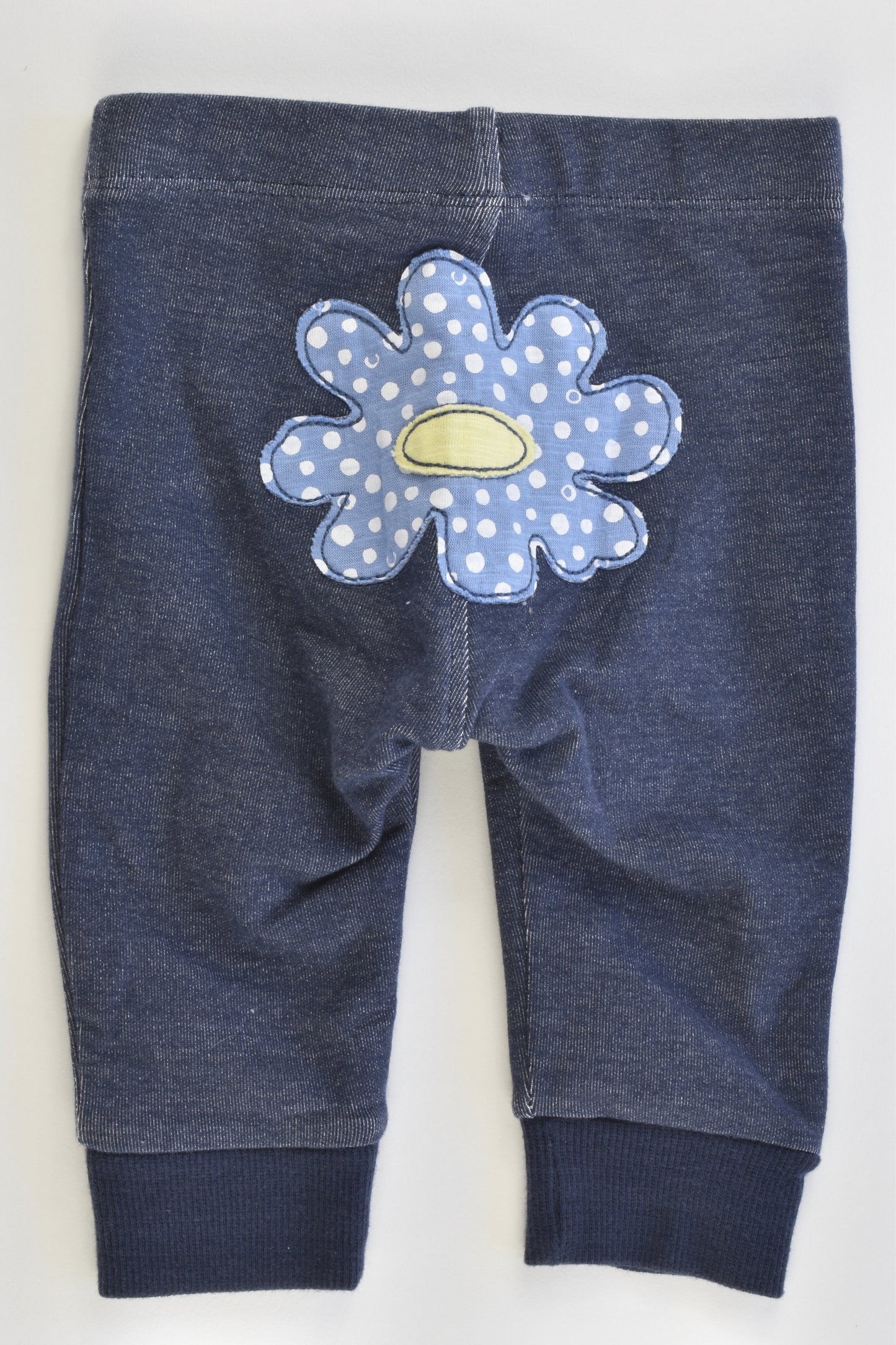 Next Size 00 (3-6 months) Flower at the Back Pants