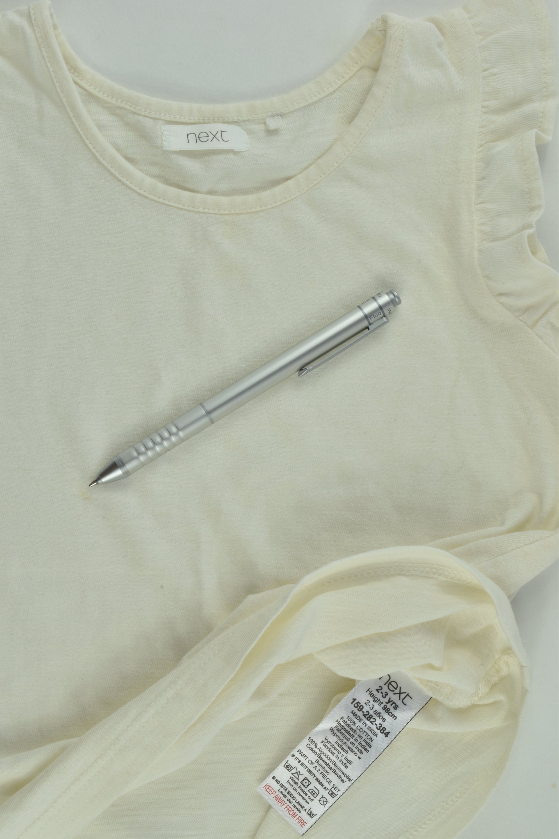Next Size 2-3 (98 cm) Outfit