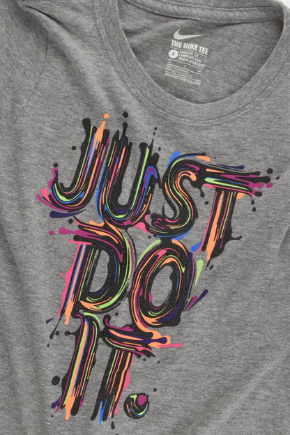 Nike Size 8-9 (S) 'Just Do It' T-shirt