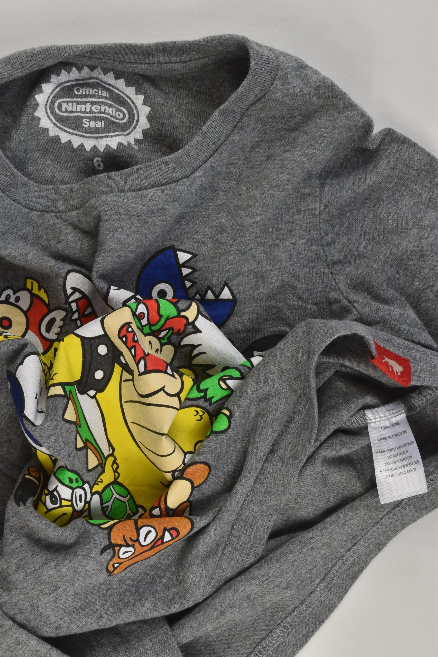 Nintendo Size 6 Top