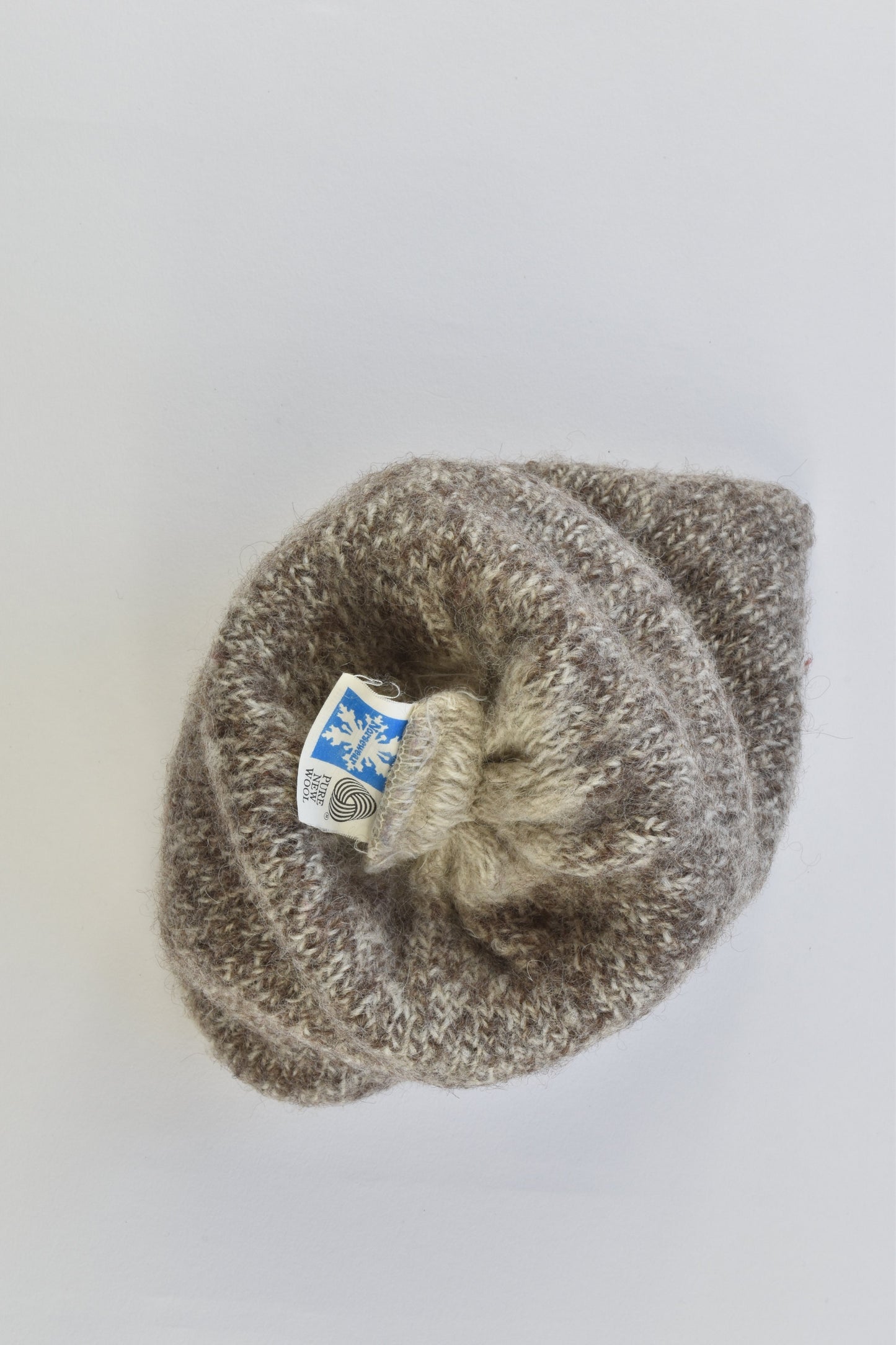 Norsewear (New Zealand) Size approx 1-4 years Very Warm Pure Wool Beanie