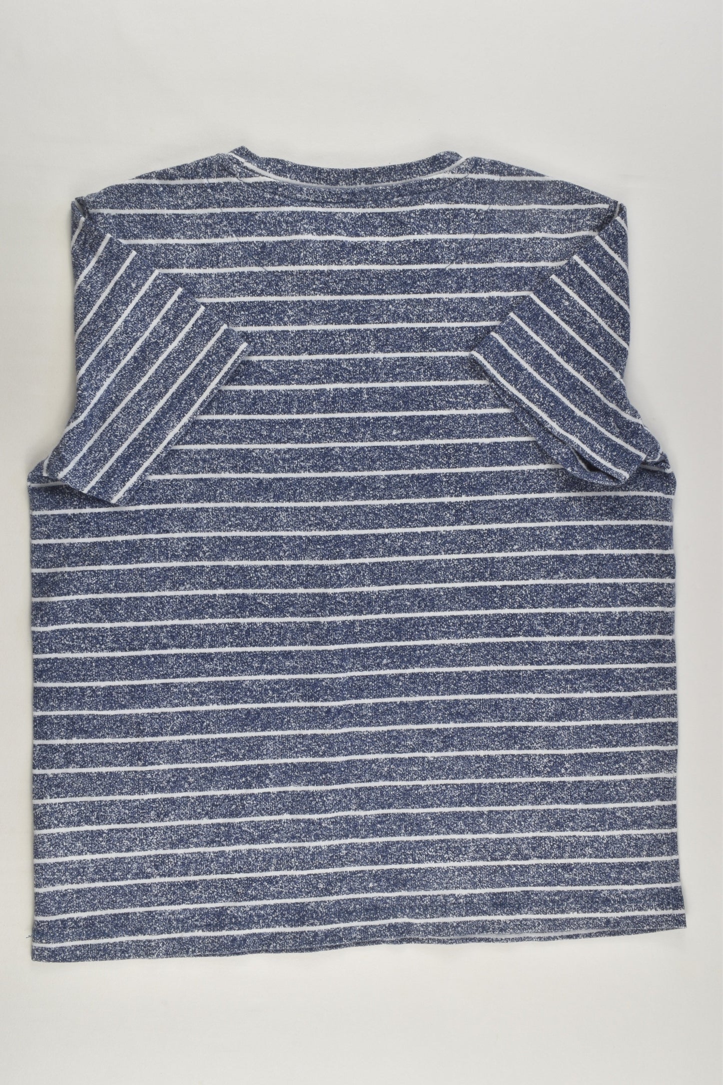 Old Navy Size 6-7 Striped T-shirt