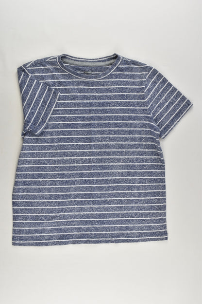 Old Navy Size 6-7 Striped T-shirt